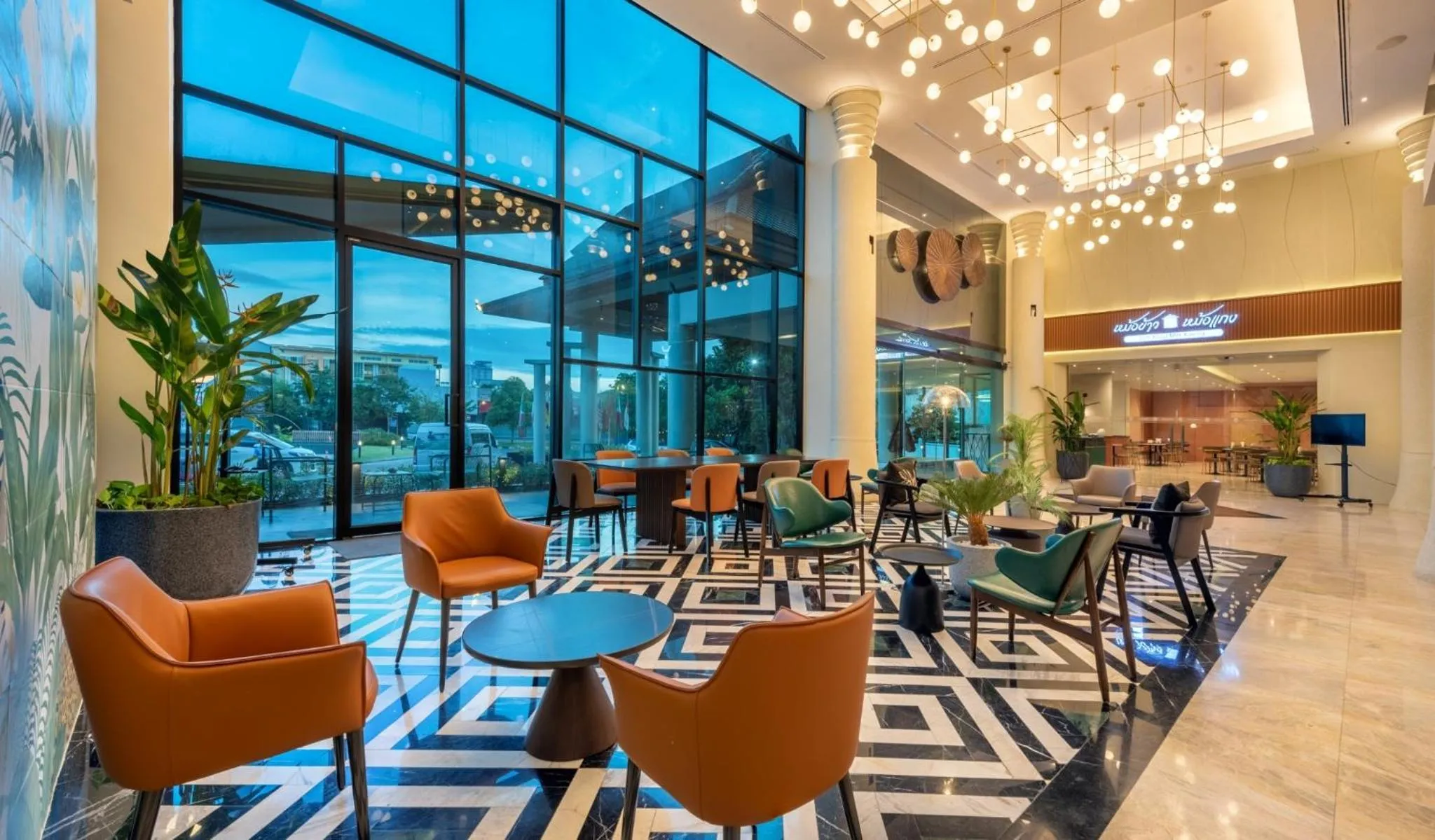 Restaurant/places to eat in Buri Sriphu Hotel