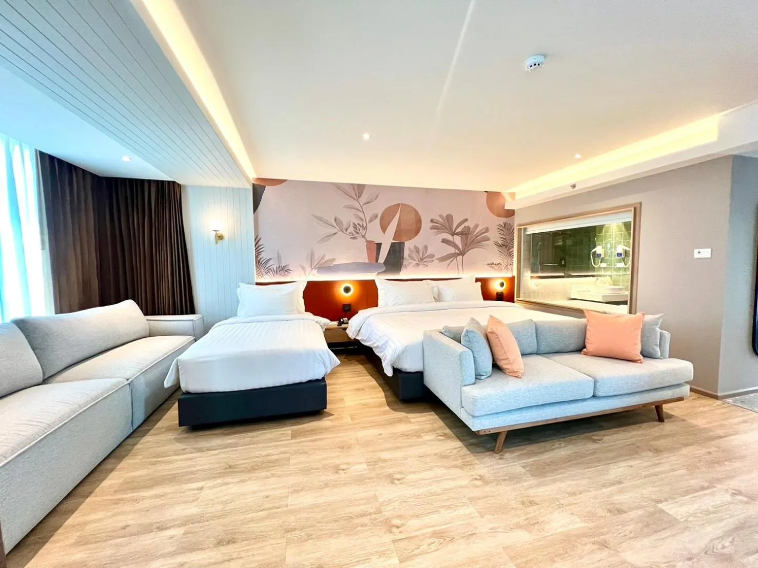 Bed in Buri Sriphu Hotel