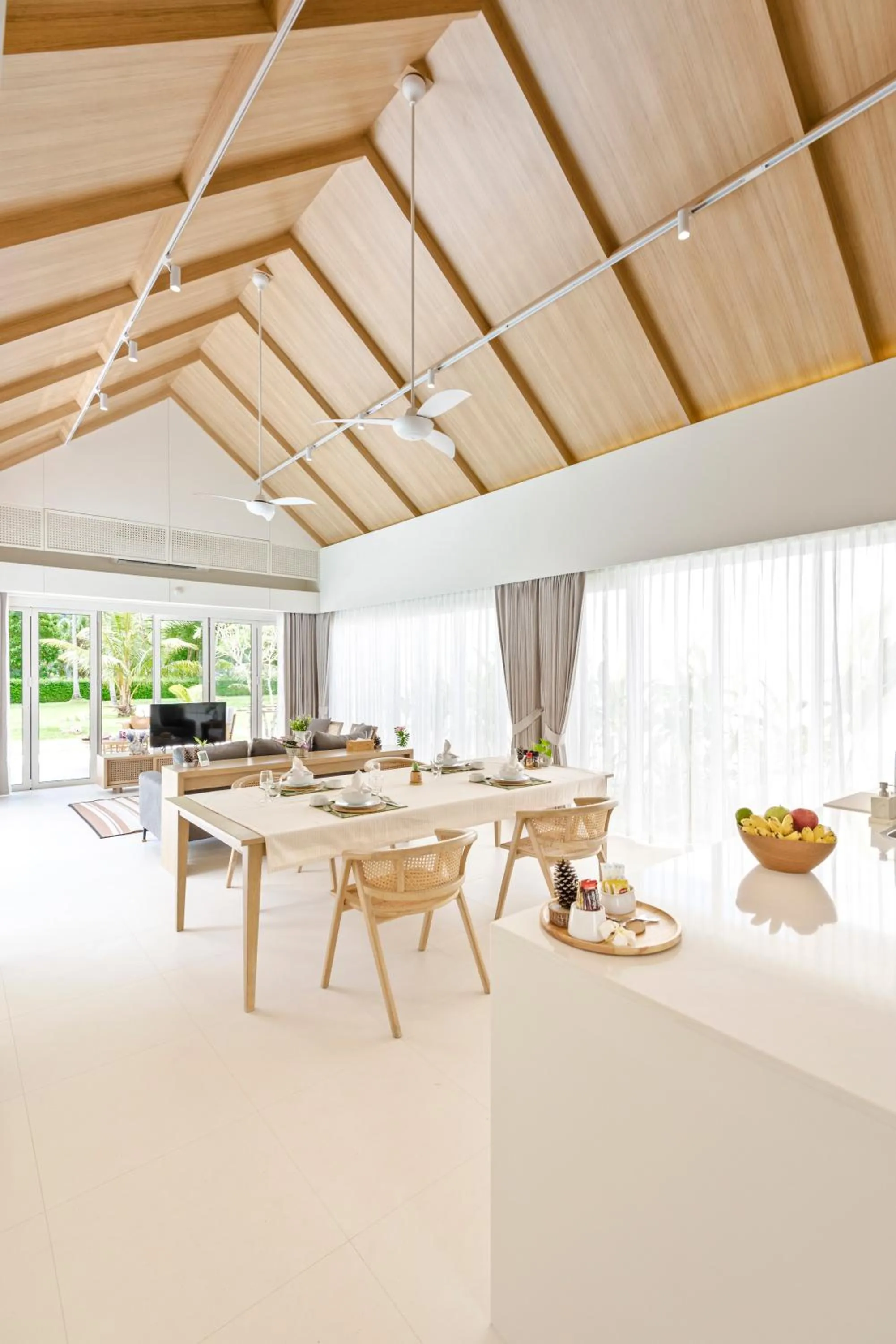 Living room in Twin Lotus Resort and Spa - SHA Plus - Adult Only "November - April"