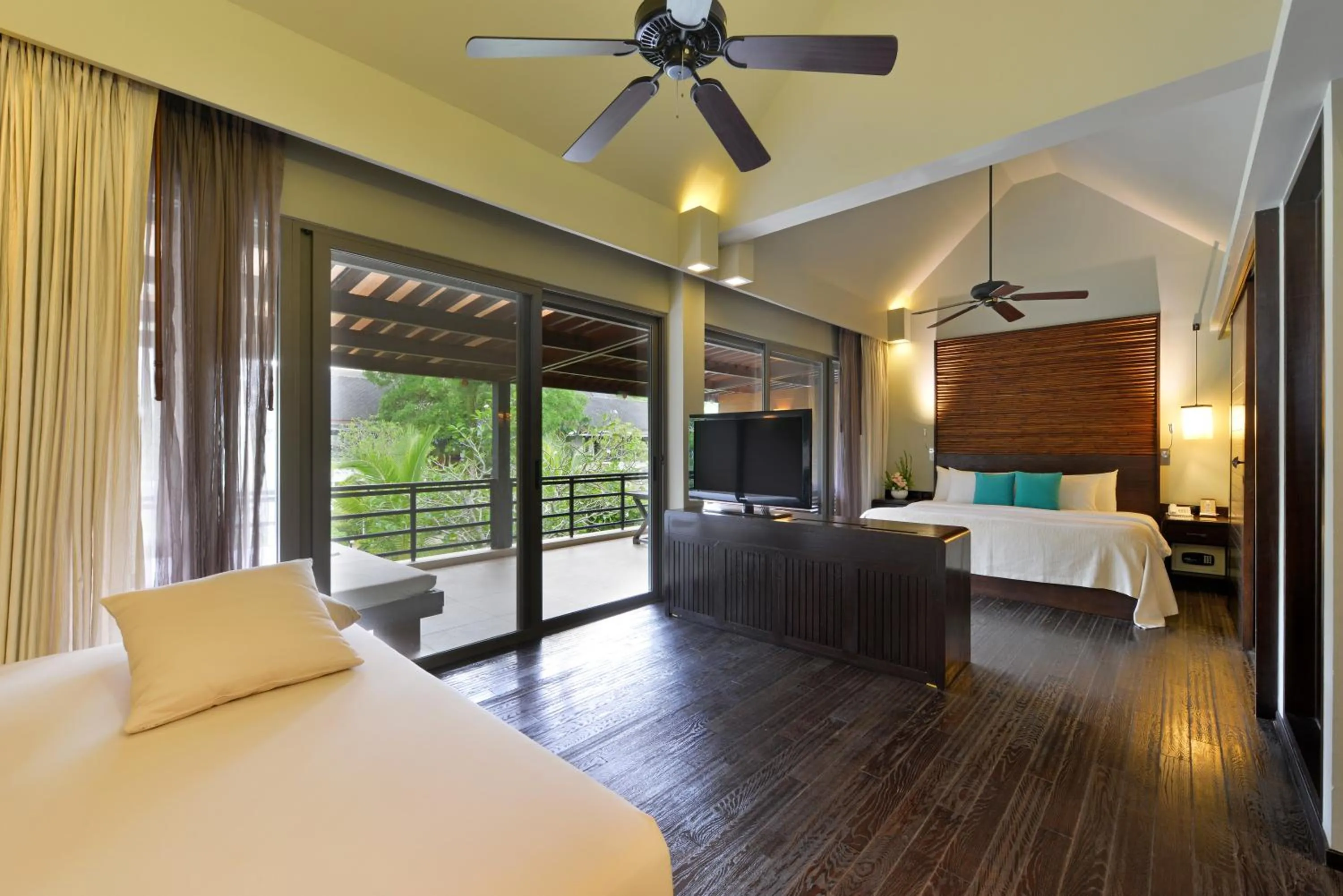 Bedroom, Bed in Twin Lotus Resort and Spa - SHA Plus - Adult Only "November - April"