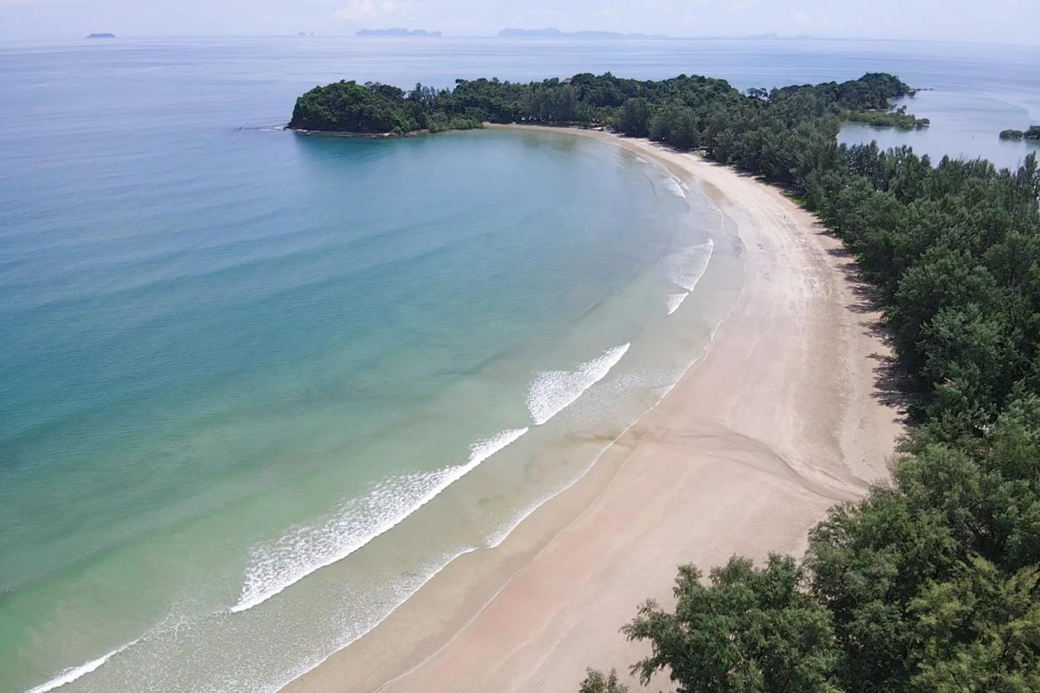 Beach in Twin Lotus Resort and Spa - SHA Plus - Adult Only "November - April"