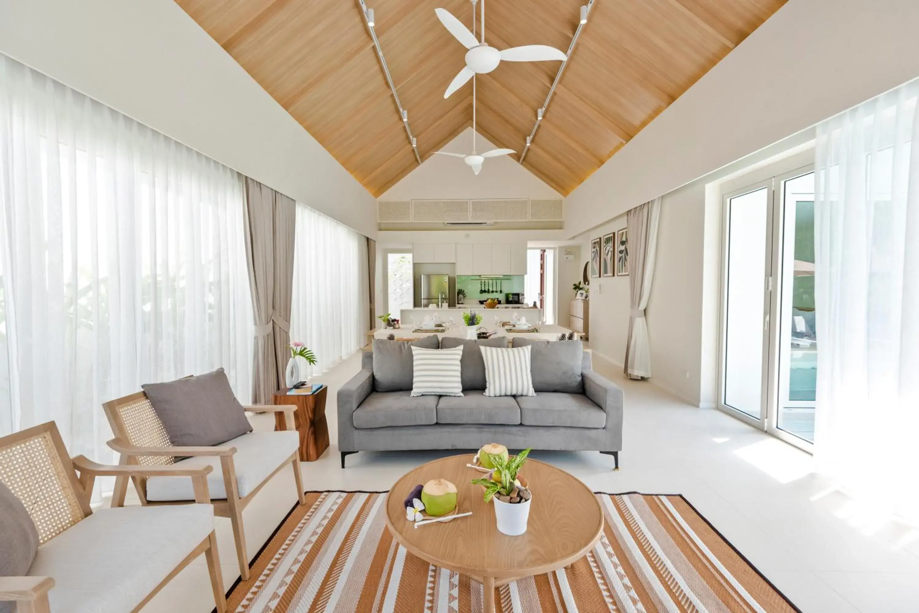 Living room in Twin Lotus Resort and Spa - SHA Plus - Adult Only "November - April" Living room in Twin Lotus Resort and Spa - SHA Plus - Adult Only "November - April"