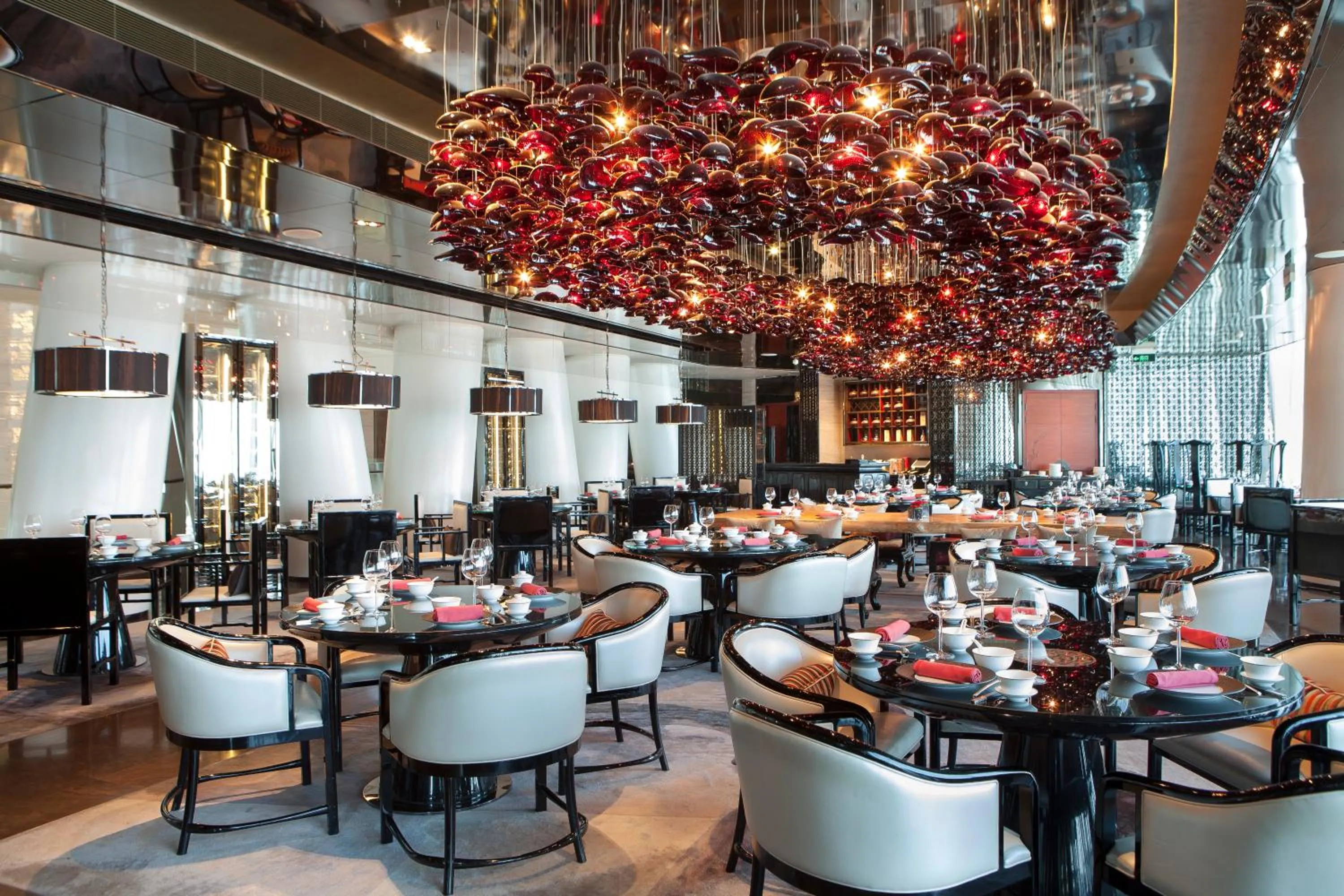 Restaurant/places to eat in Four Seasons Hotel Guangzhou
