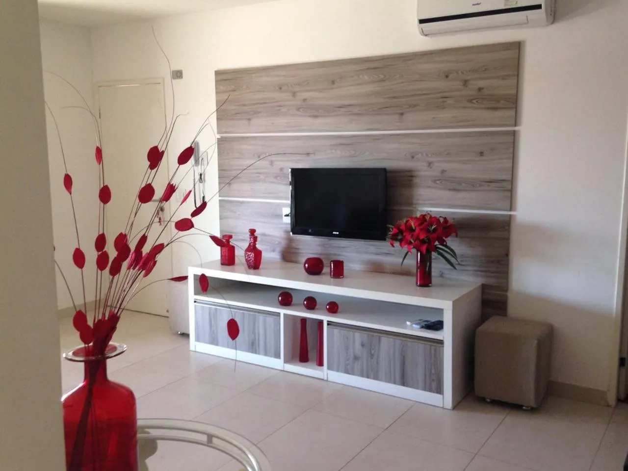 Communal lounge/ TV room in HOTEL CANARIUS DE GRAVATA - Flat