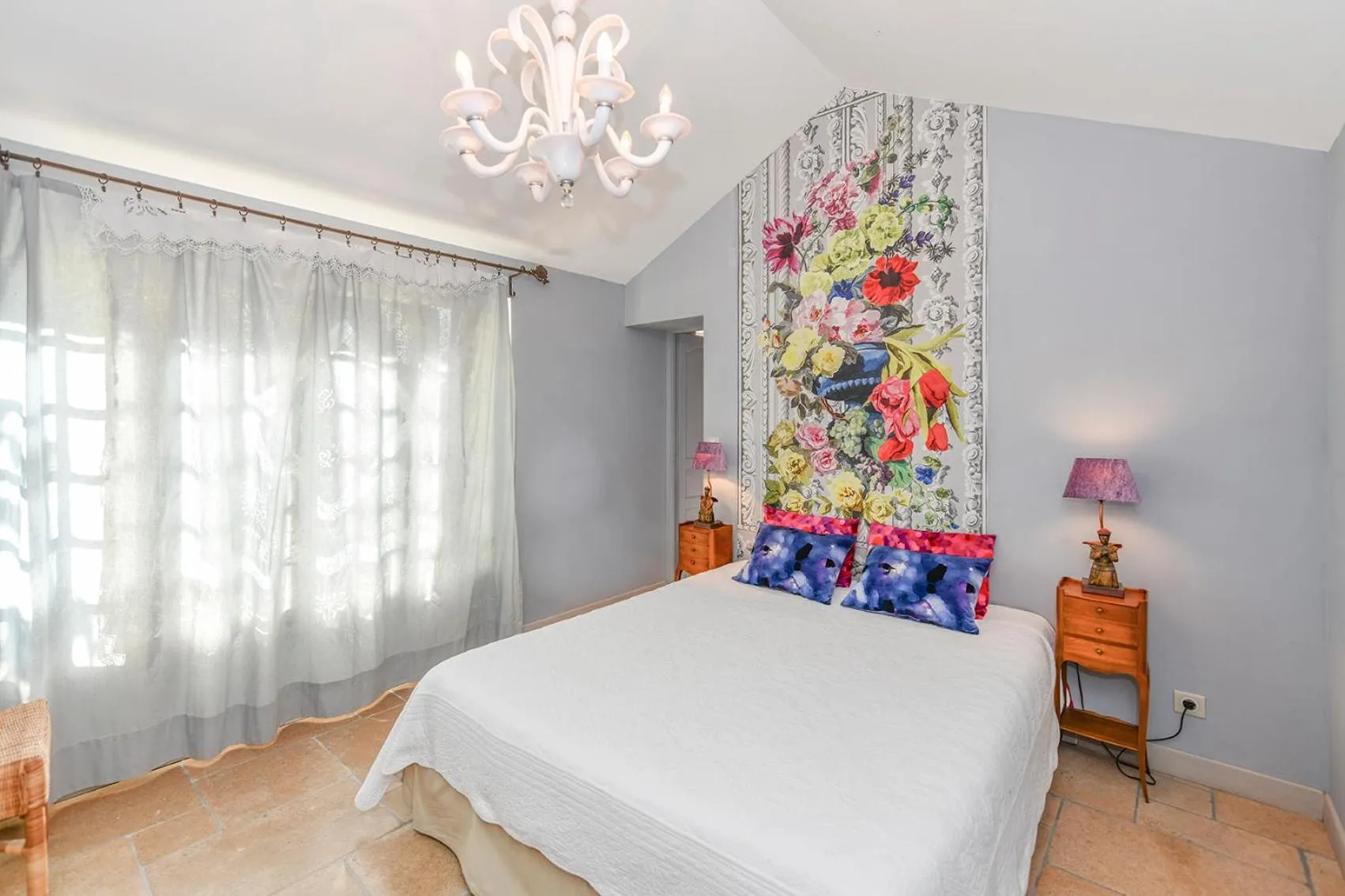 Decorative detail, Bed in La Rebière d'Or, B&B et Gîte