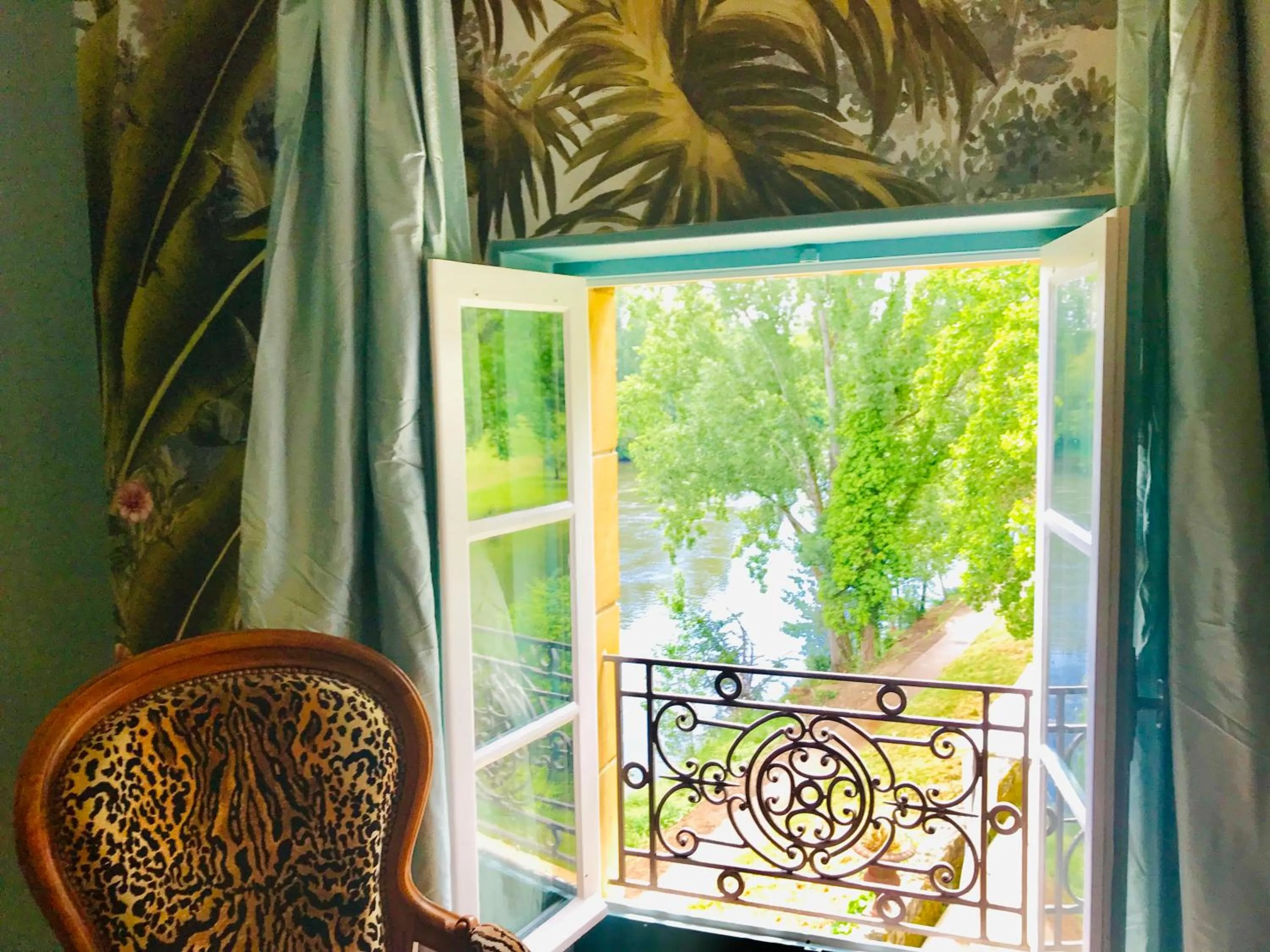 Balcony/Terrace in La Rebière d'Or, B&B et Gîte