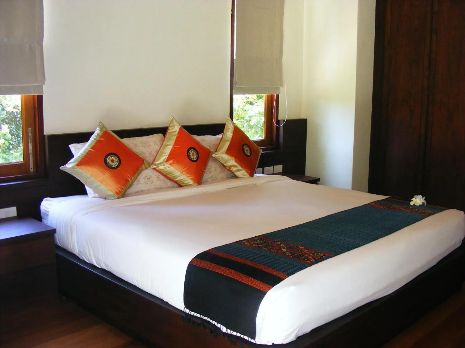 Bed in Baan Nana Villa