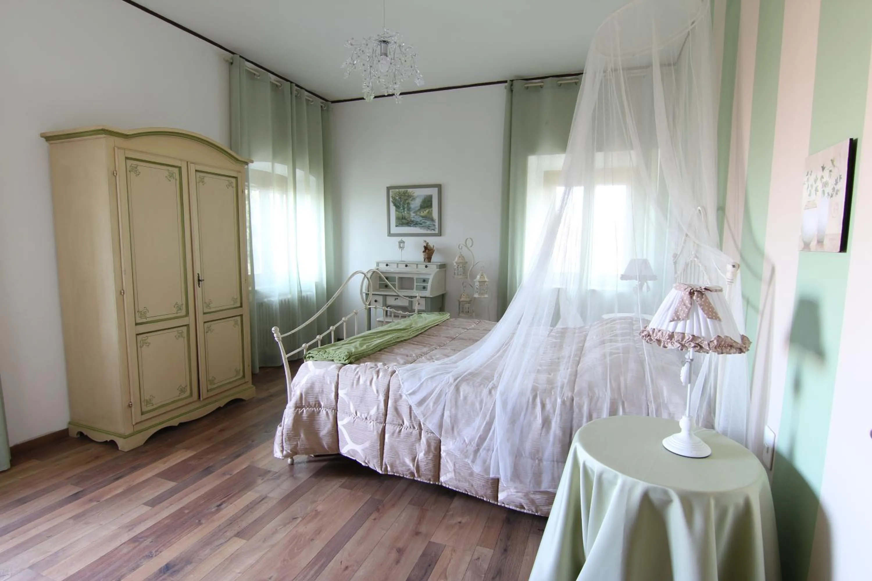 Photo of the whole room, Bed in Casa di Sasso