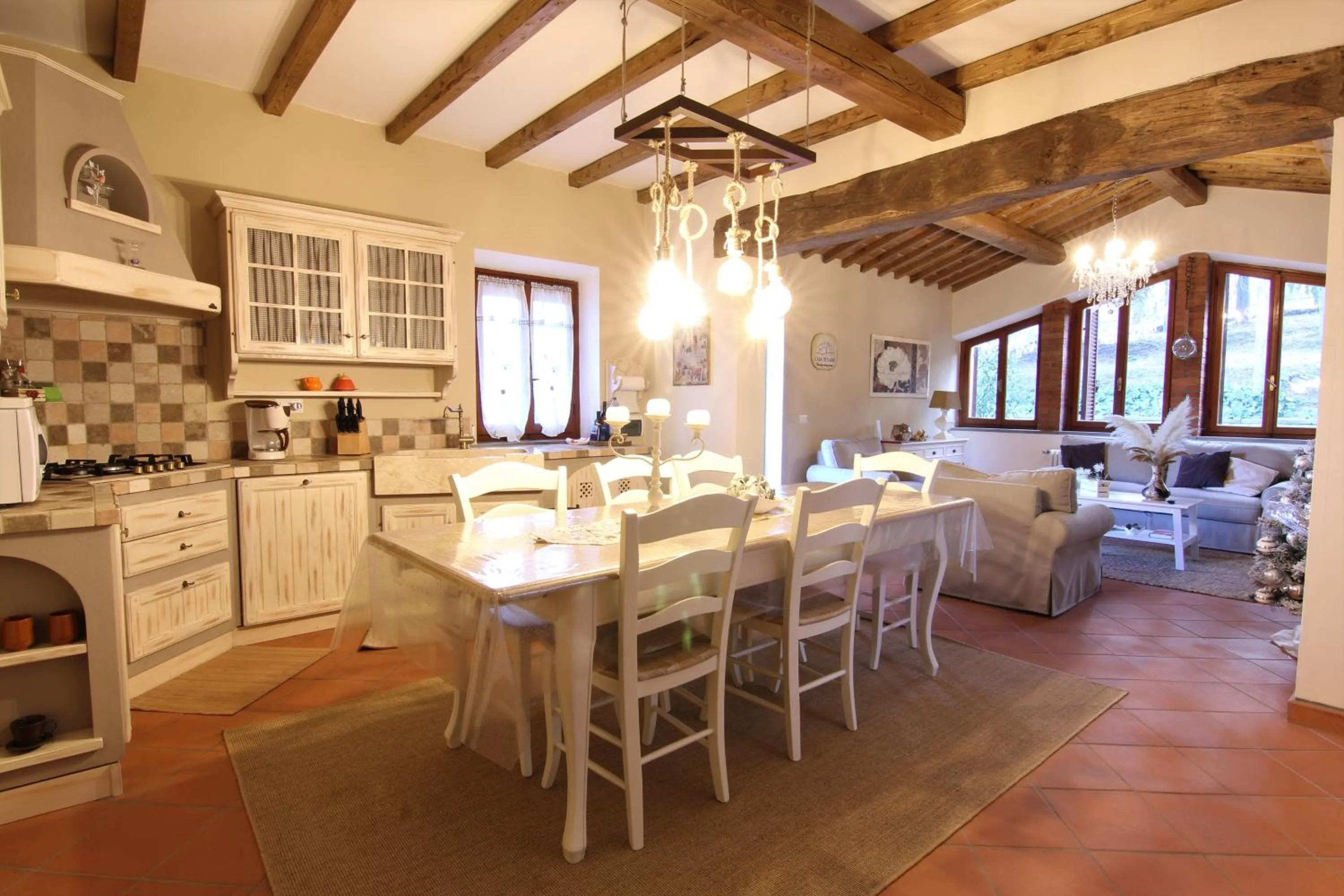 Kitchen or kitchenette in Casa di Sasso