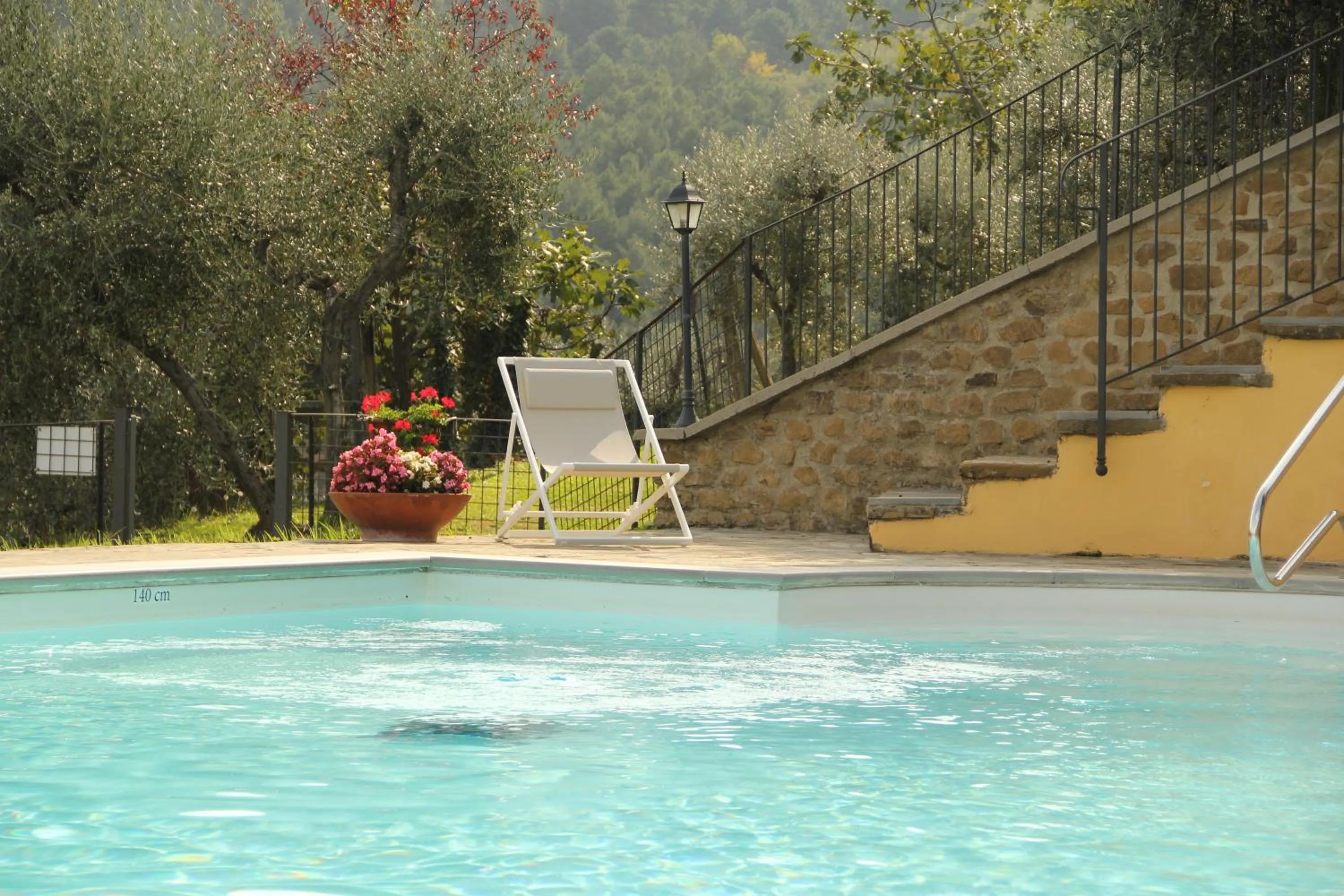 Swimming pool in Casa di Sasso