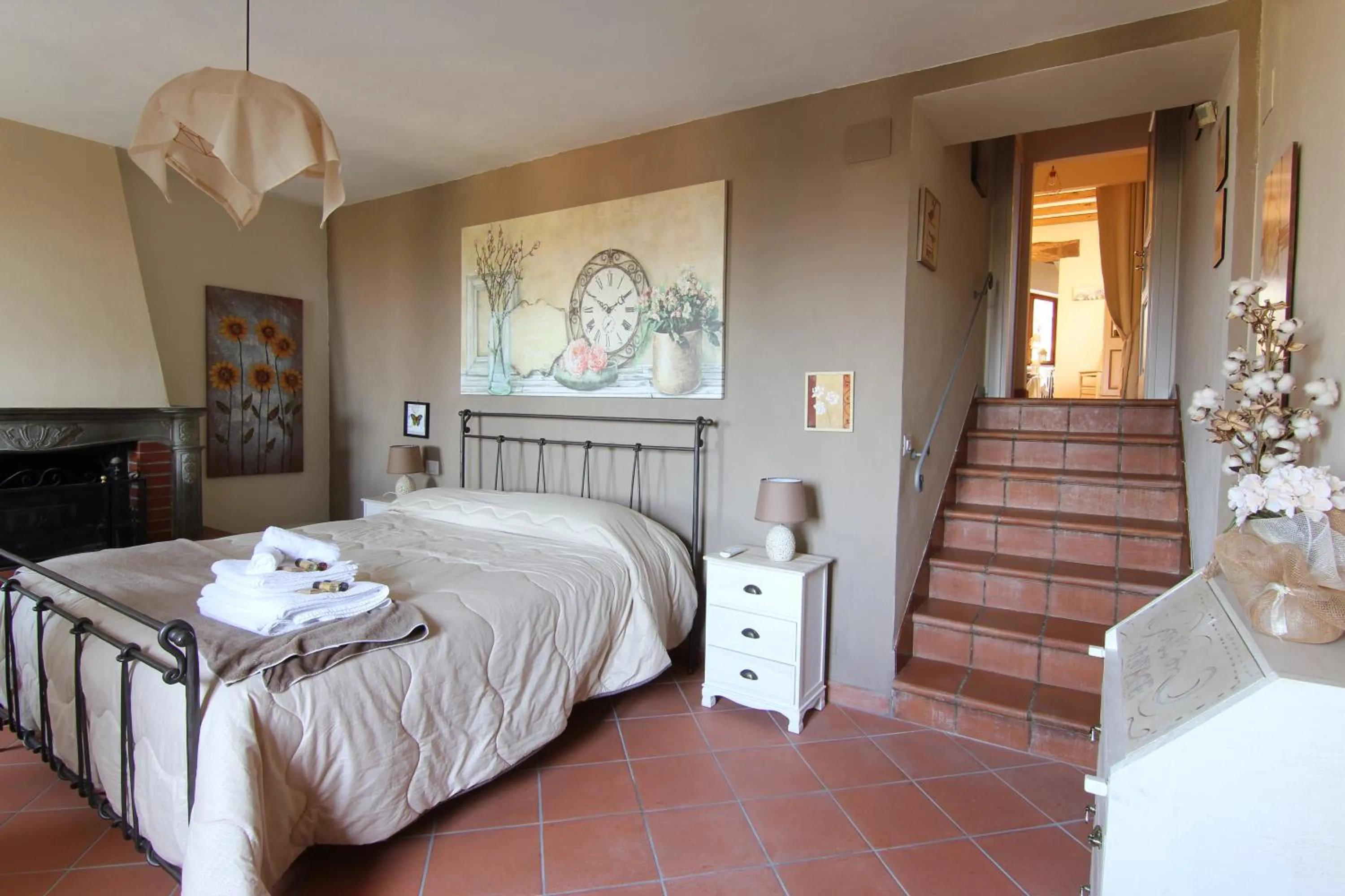 Photo of the whole room, Bed in Casa di Sasso