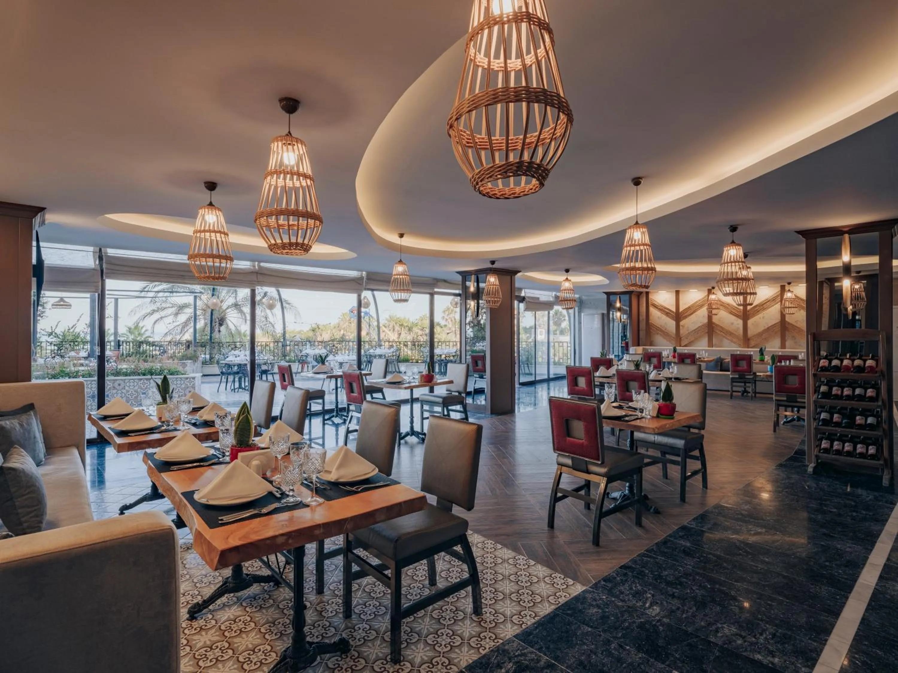 Restaurant/places to eat in Selectum Family Comfort Side