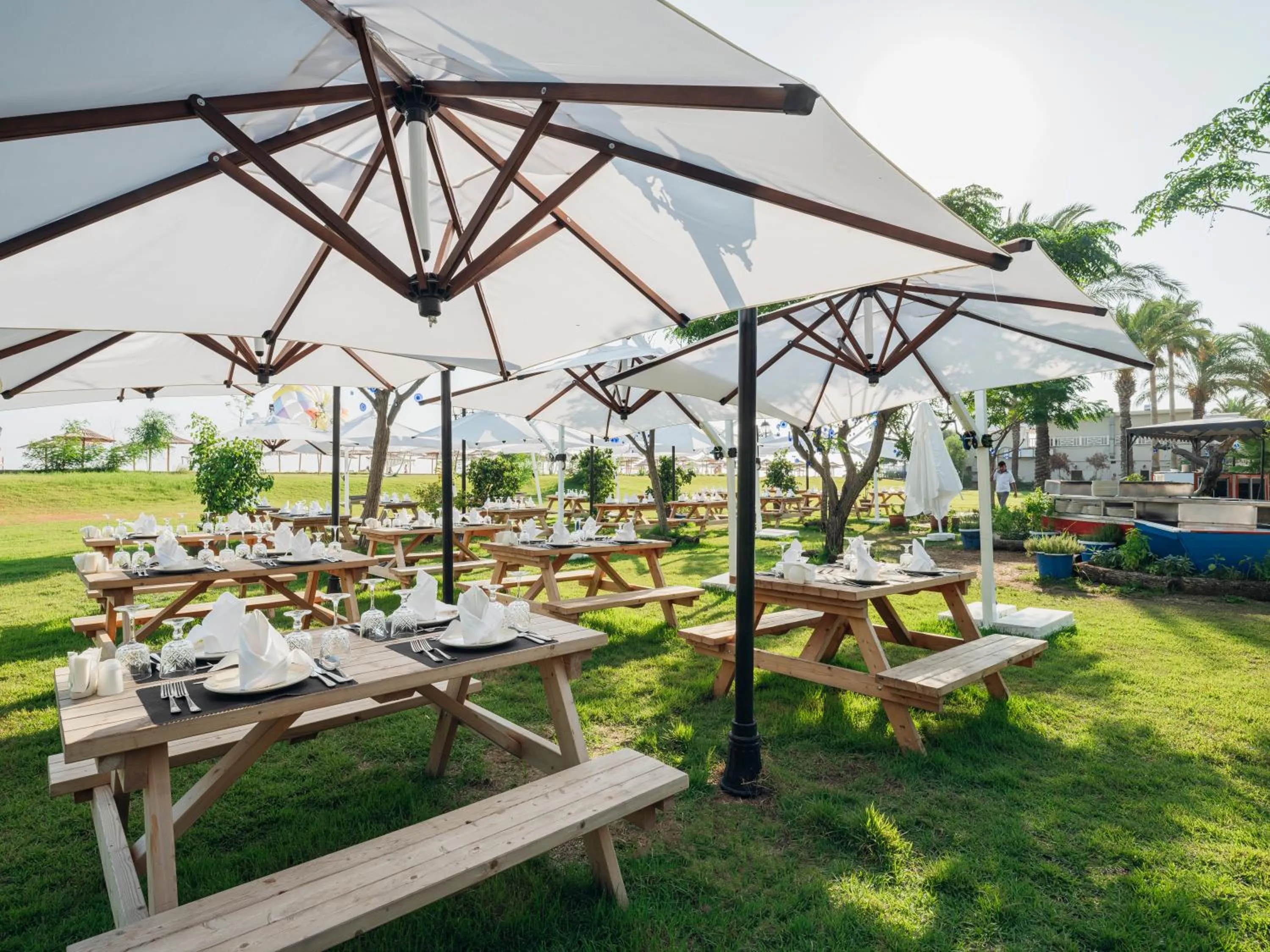 Restaurant/places to eat in Selectum Family Comfort Side