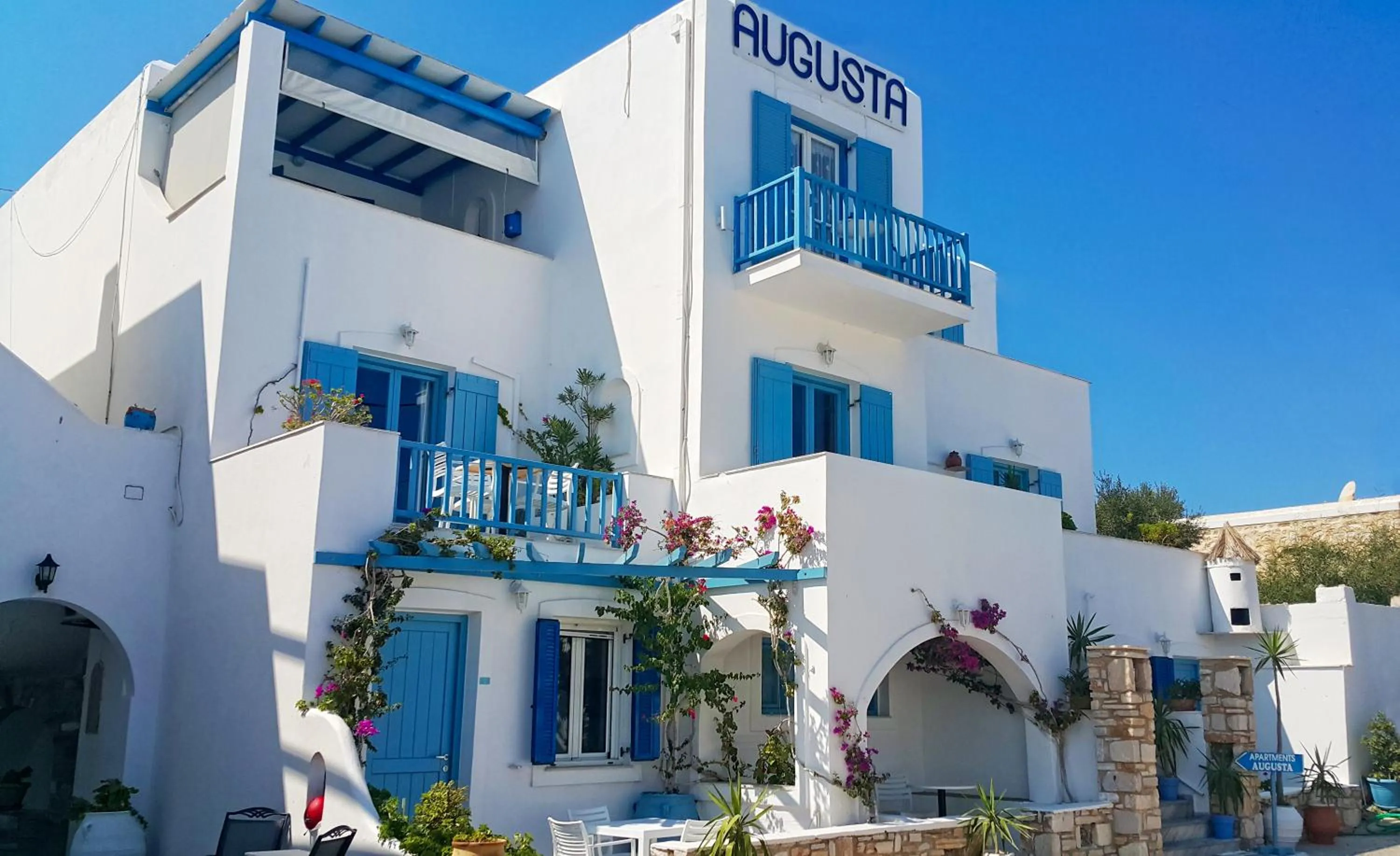 Property building in Augusta Studios & Apartments
