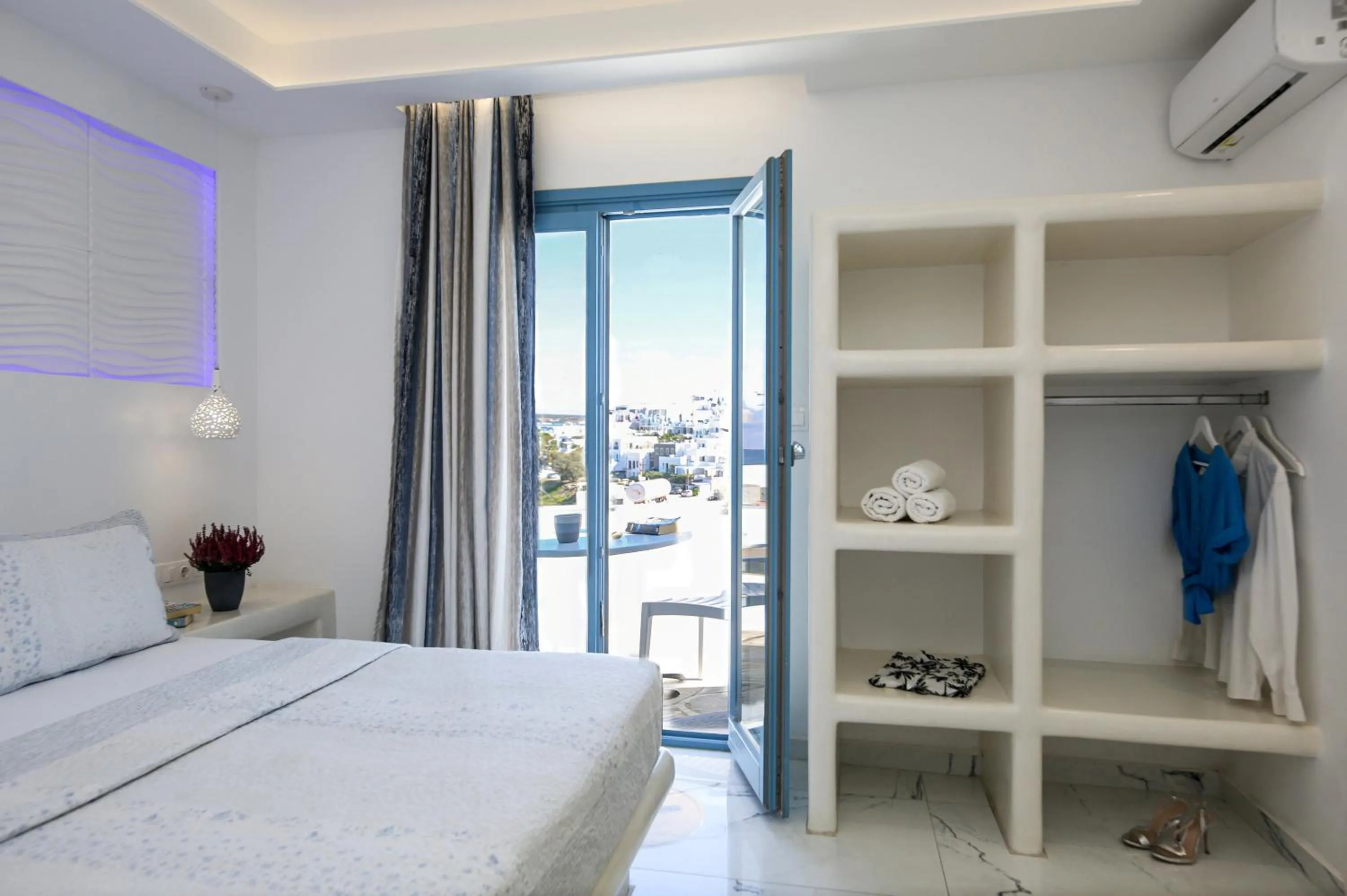 Photo of the whole room, Bed in Augusta Studios & Apartments