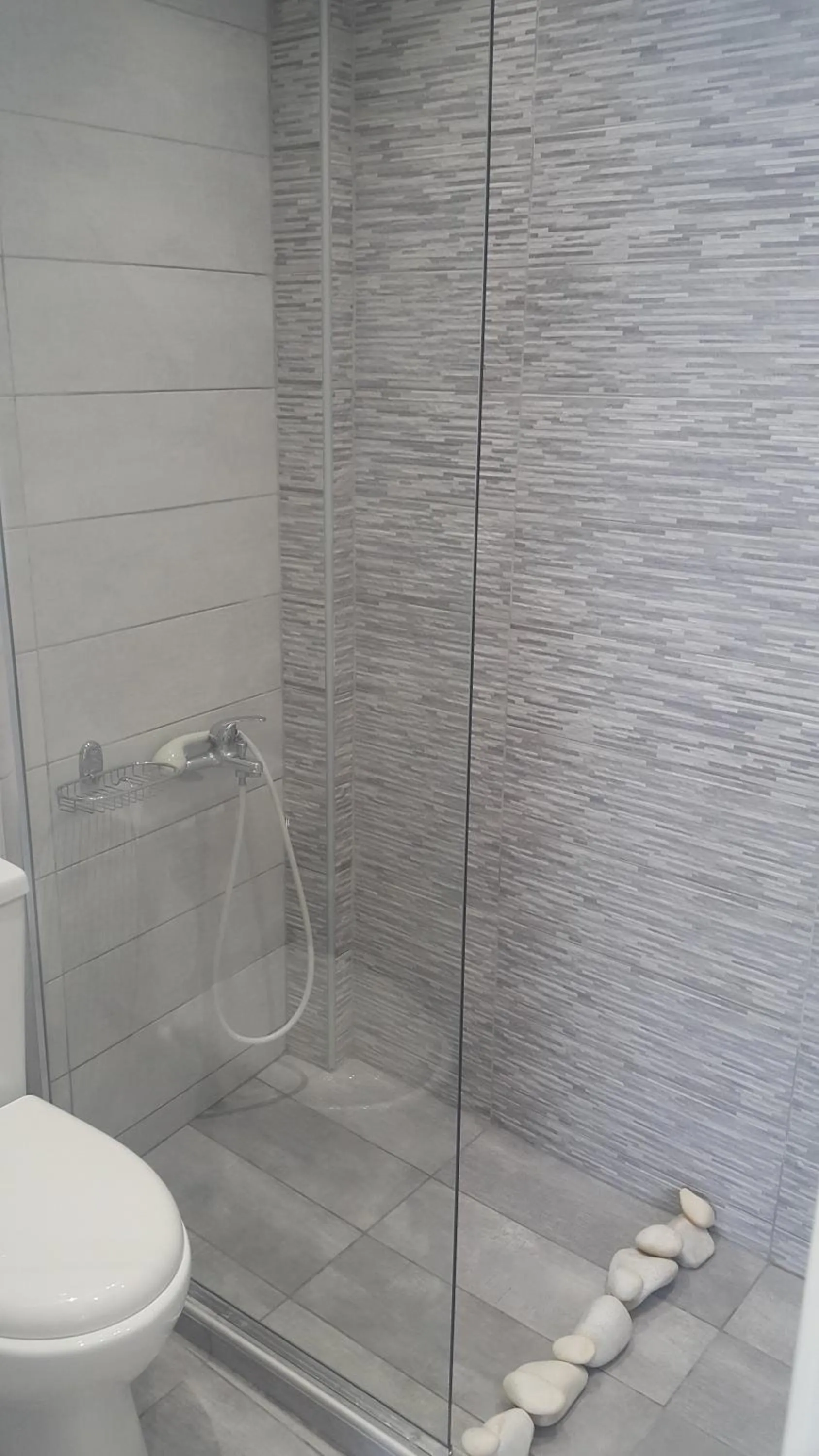 Bathroom in Augusta Studios & Apartments