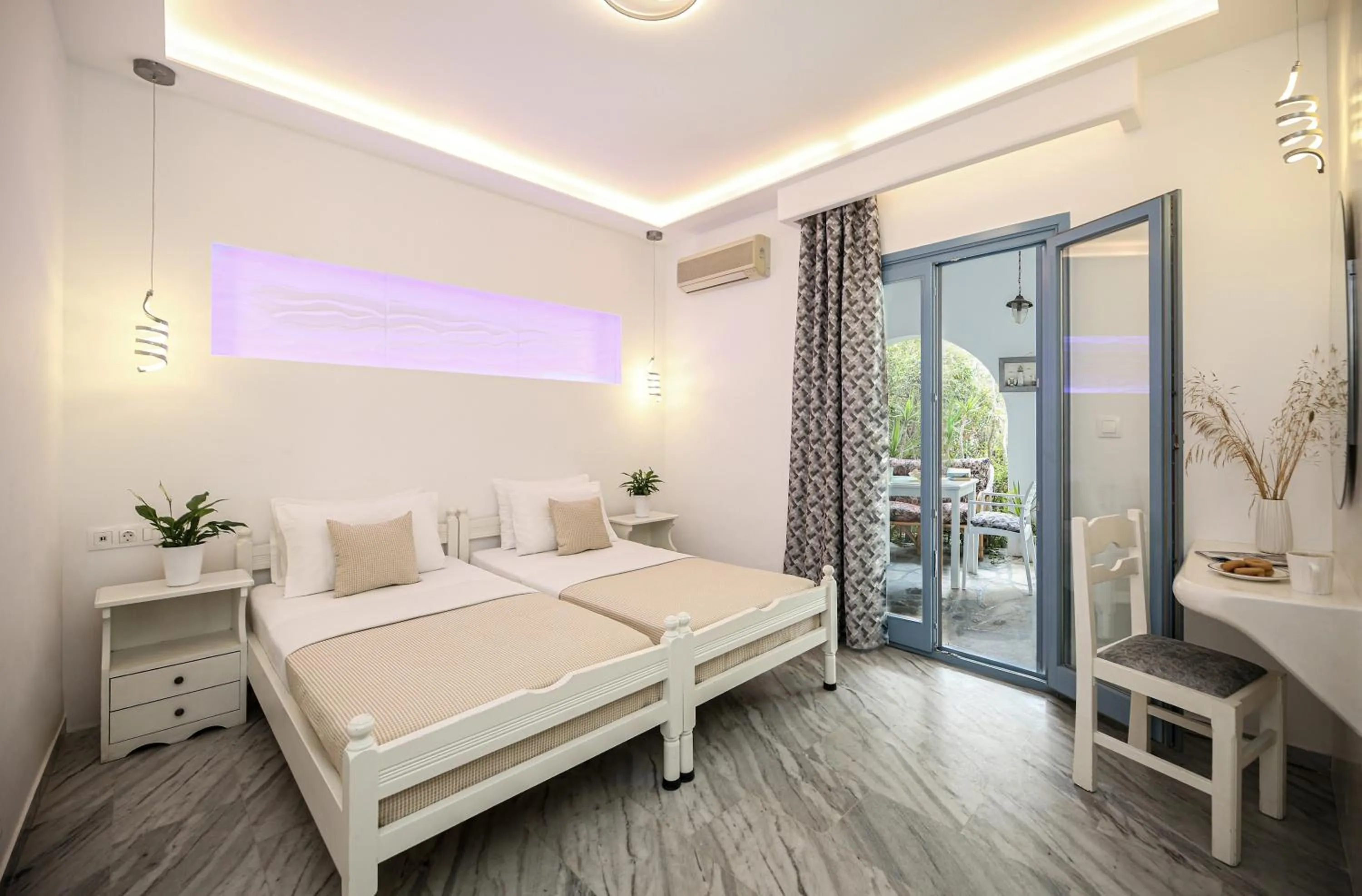 Photo of the whole room, Bed in Augusta Studios & Apartments