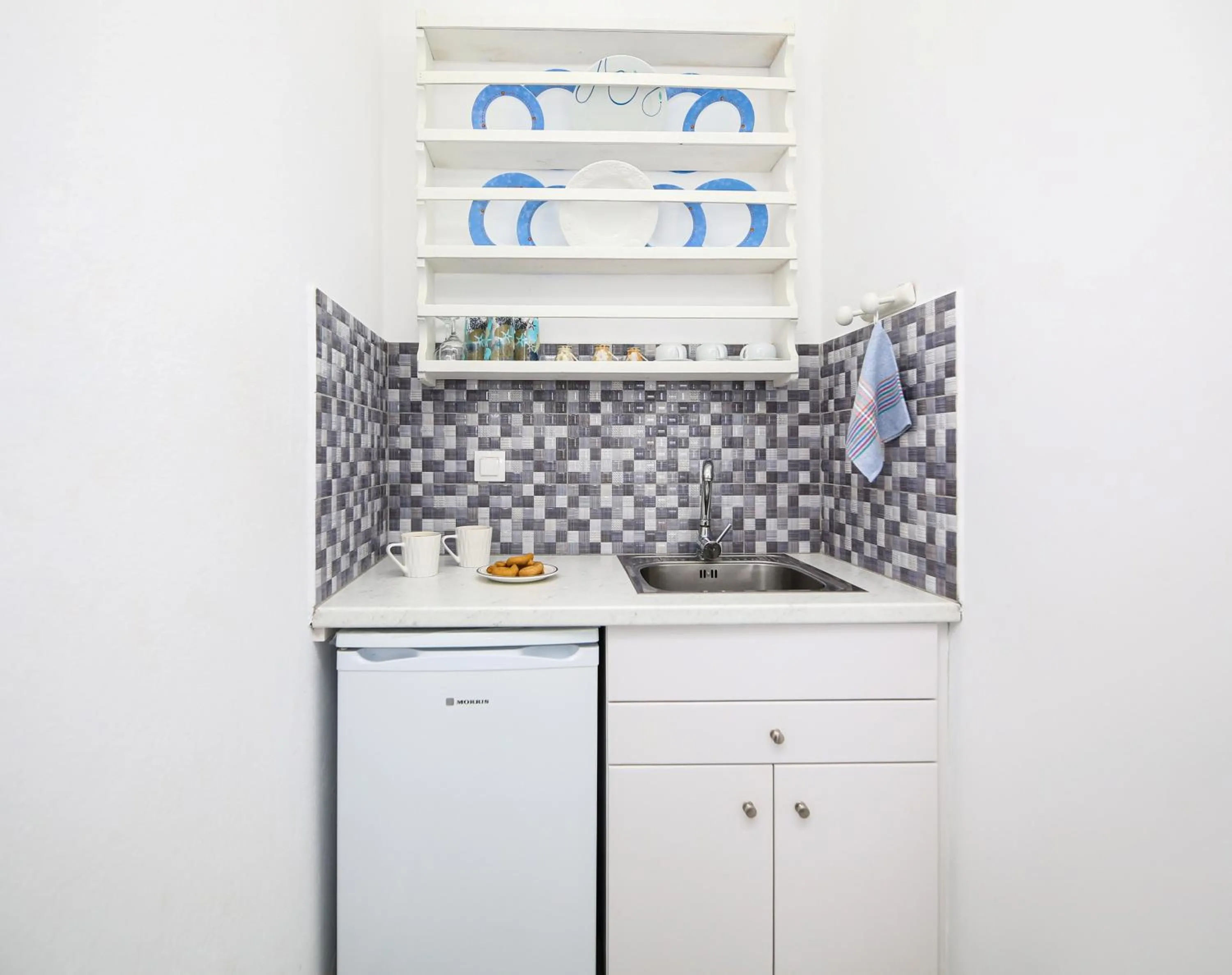 kitchen in Augusta Studios & Apartments