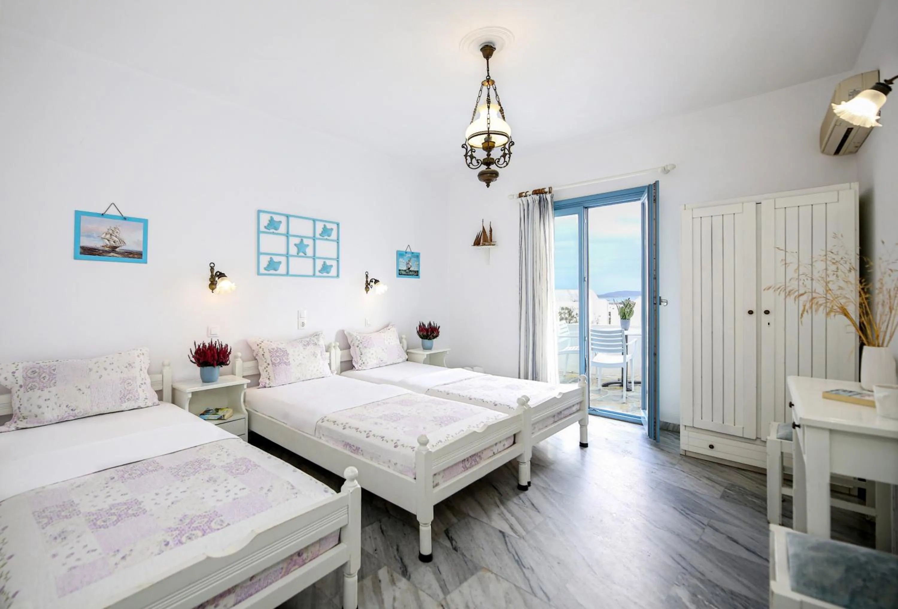 Photo of the whole room, Bed in Augusta Studios & Apartments