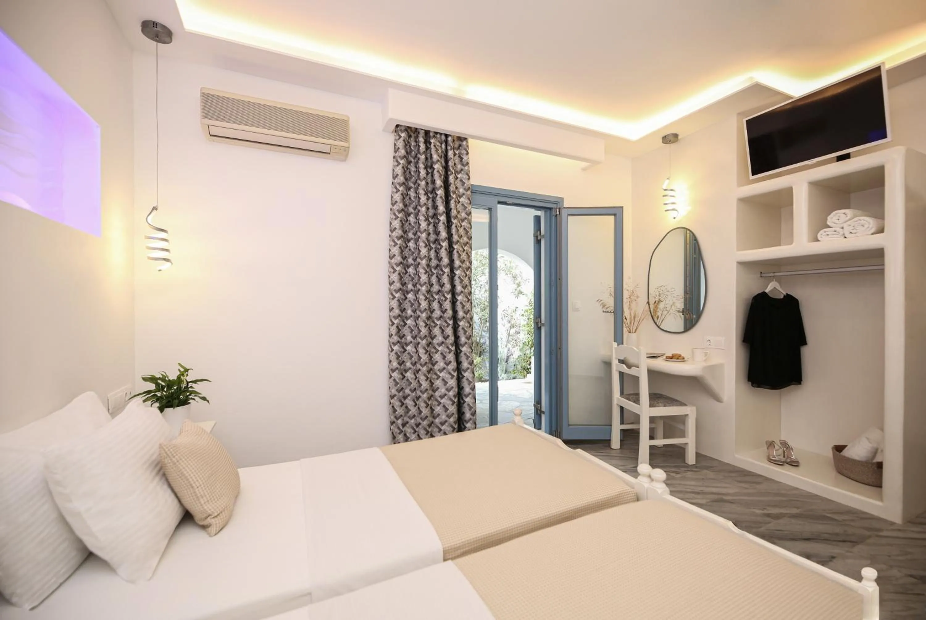 Photo of the whole room, Bed in Augusta Studios & Apartments