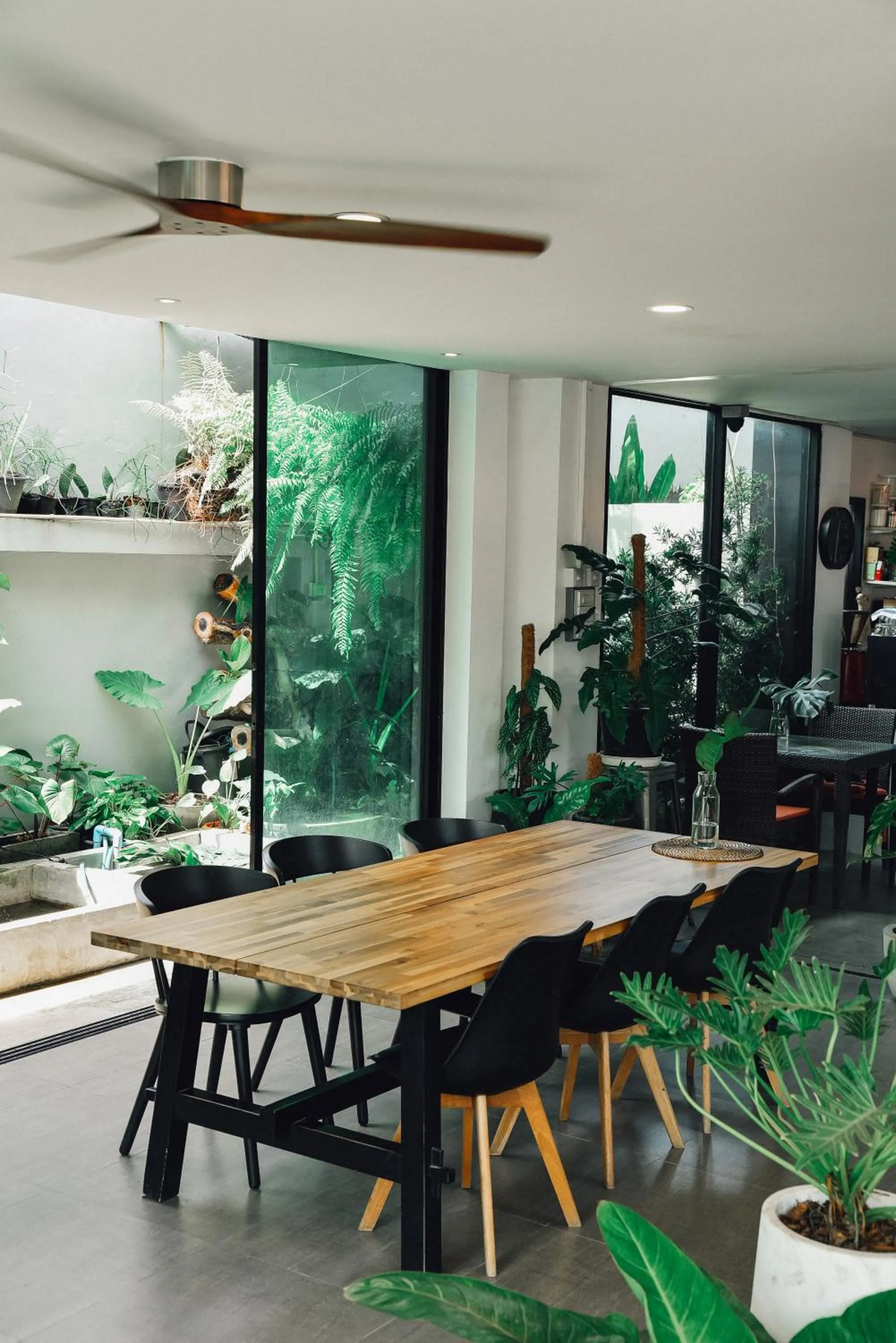 Dining area in P.U. Inn Resort