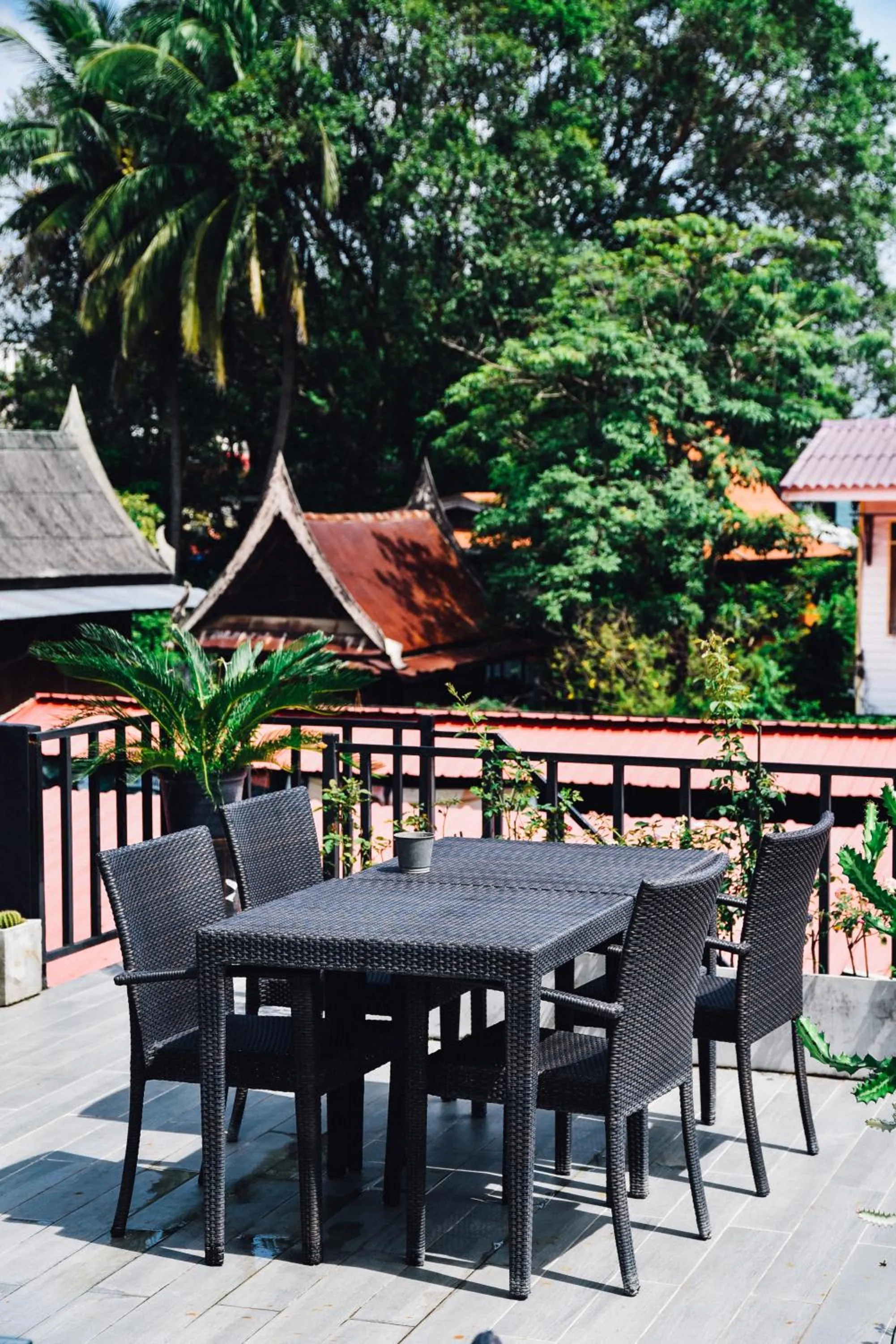 Patio in P.U. Inn Resort