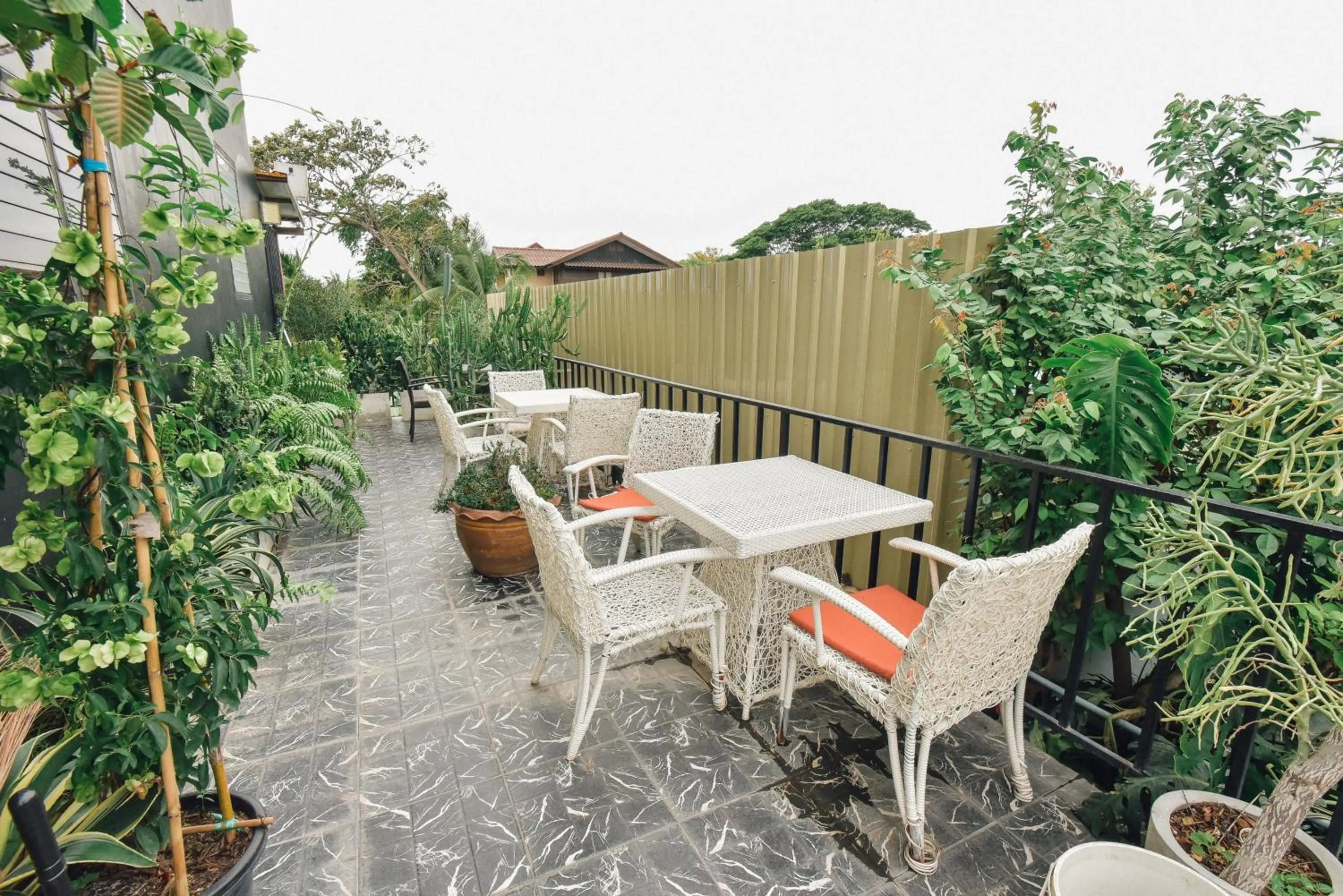 Patio in P.U. Inn Resort