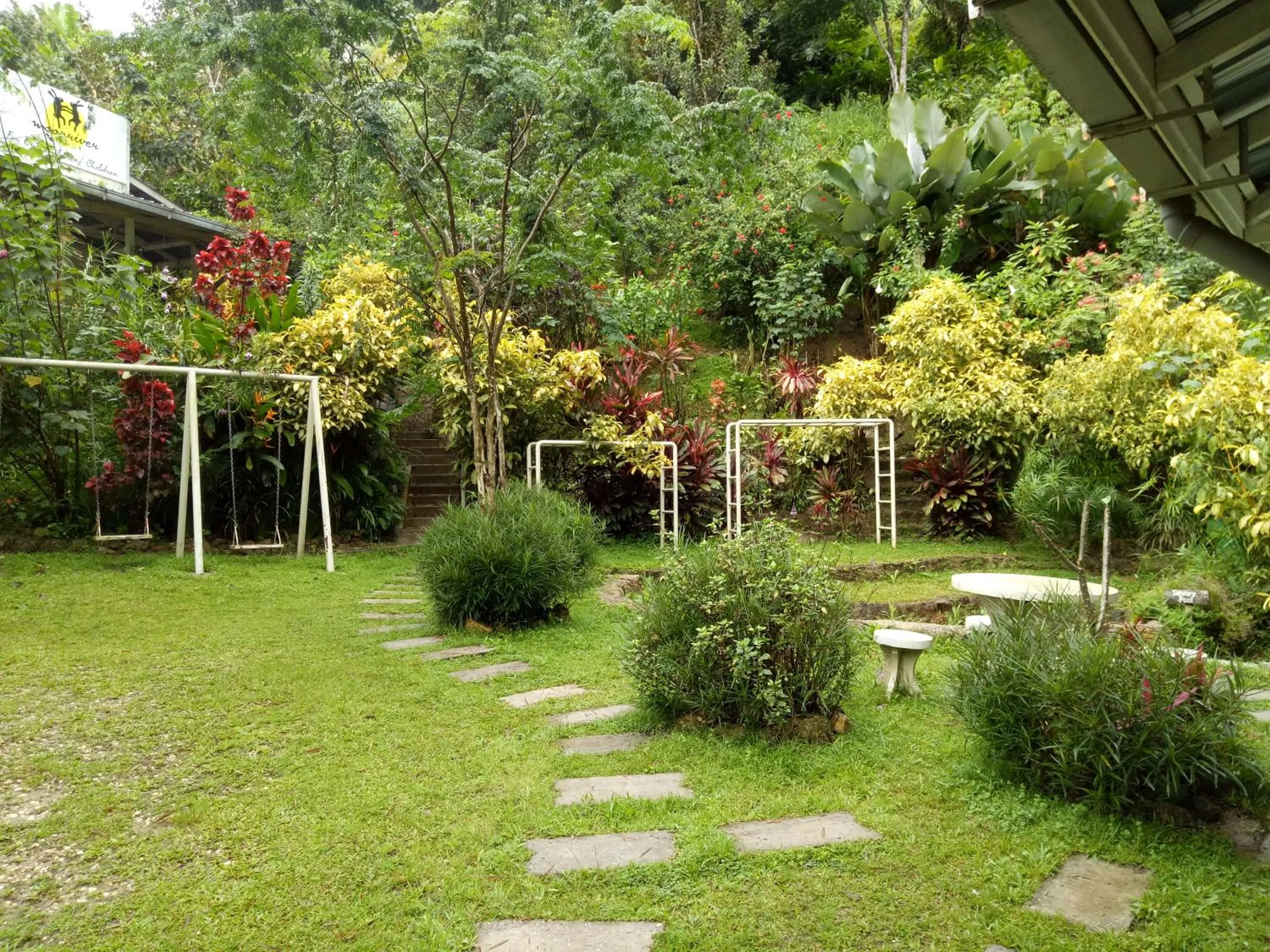 Day in Moonriver Lodge