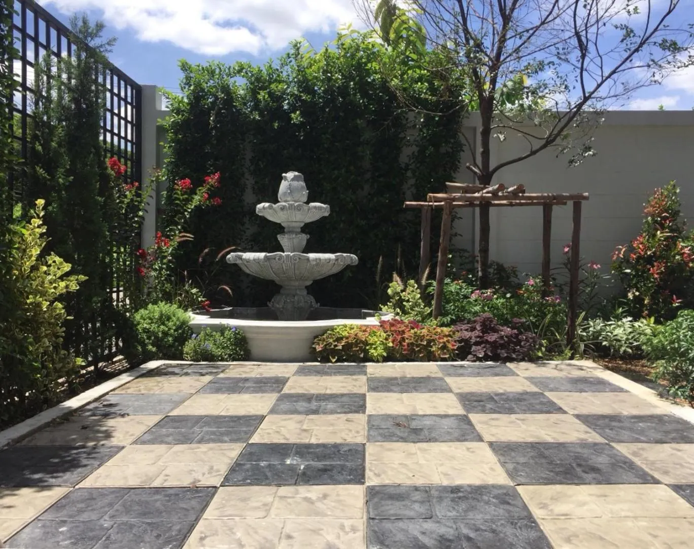 Garden in WIW mini hotel