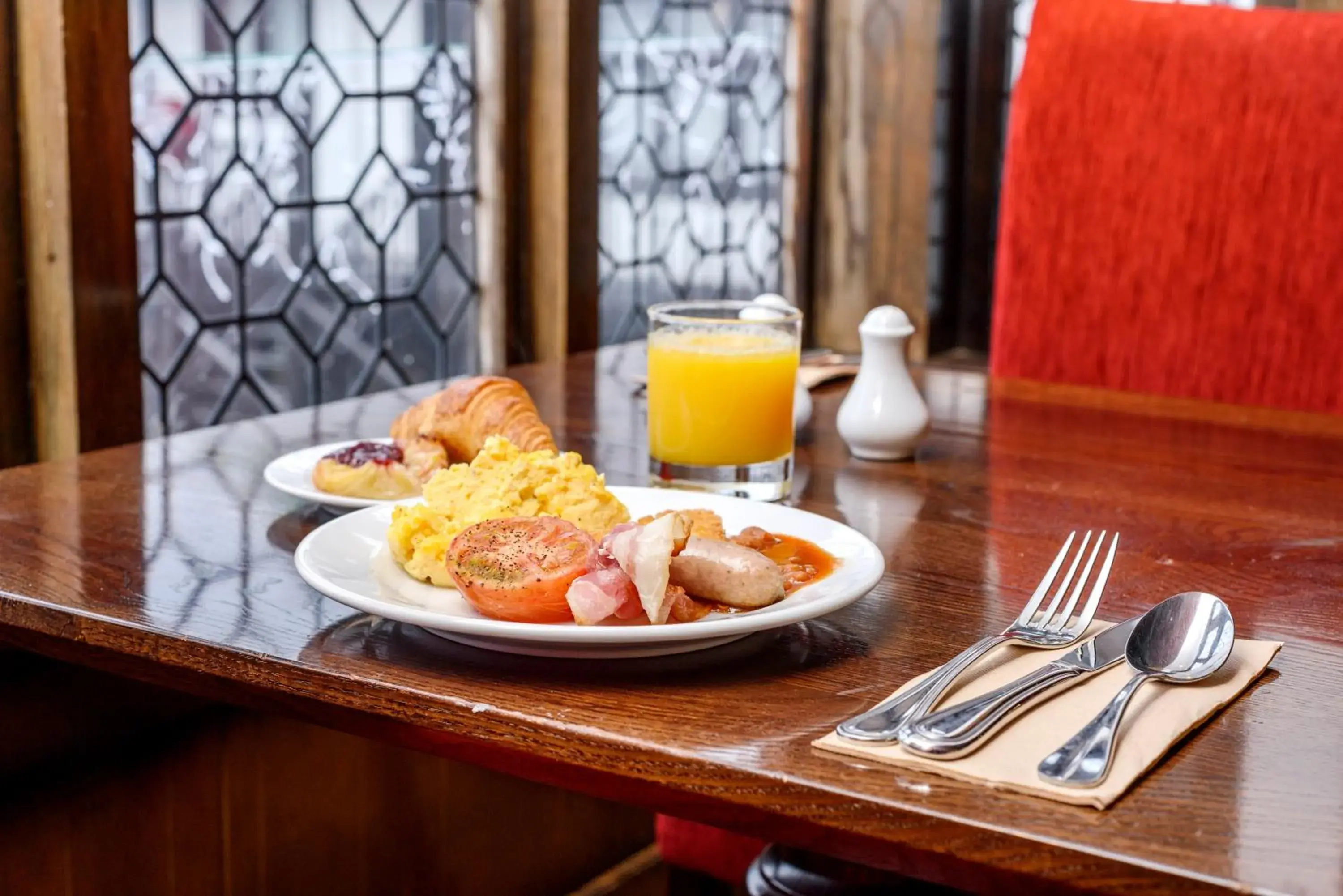 Restaurant/places to eat in Scenic Hotel Cotswold Restaurant/places to eat in Scenic Hotel Cotswold