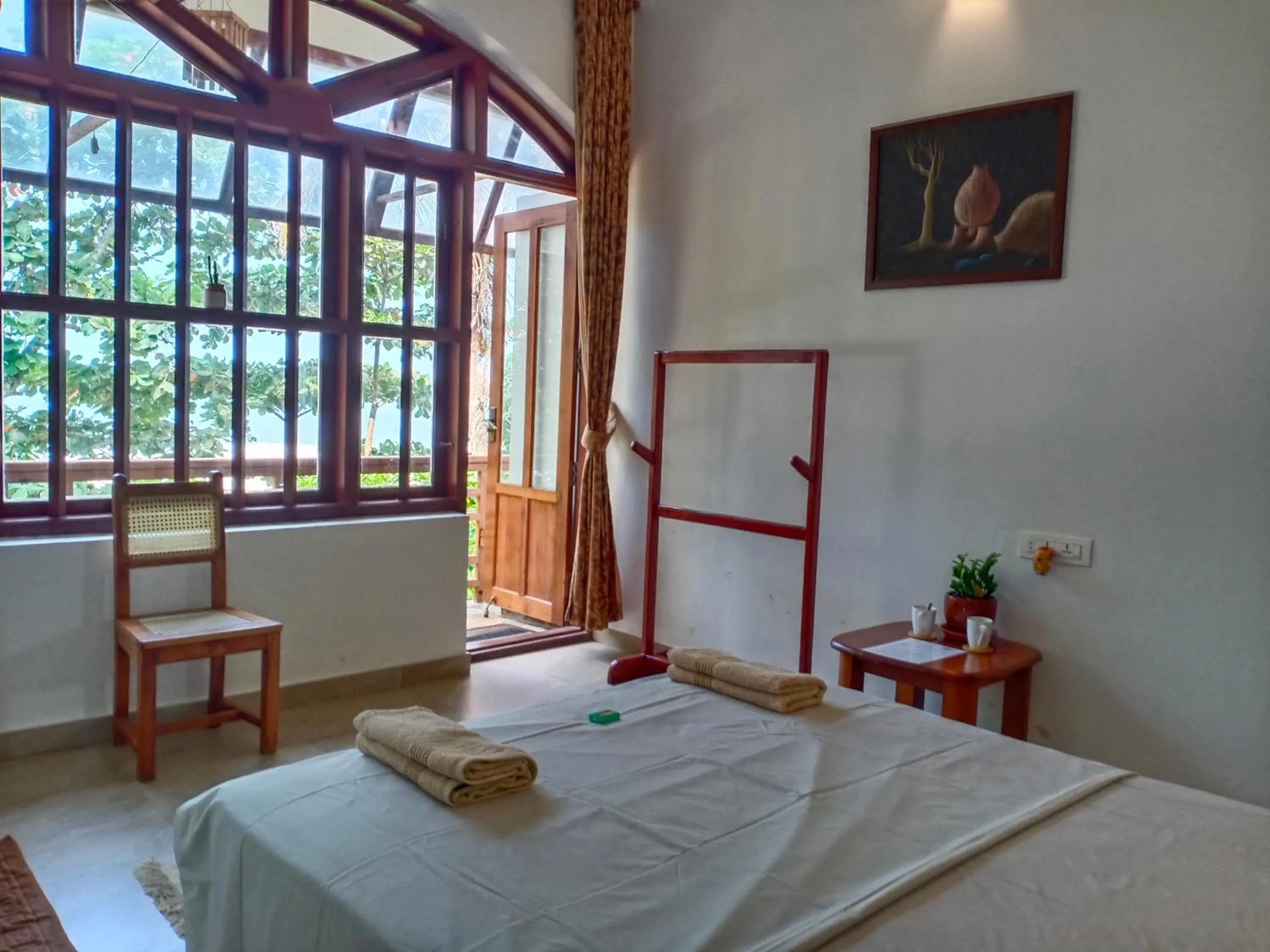 Deluxe Double Room with Balcony and Sea View in Neela Waters - Beach Home