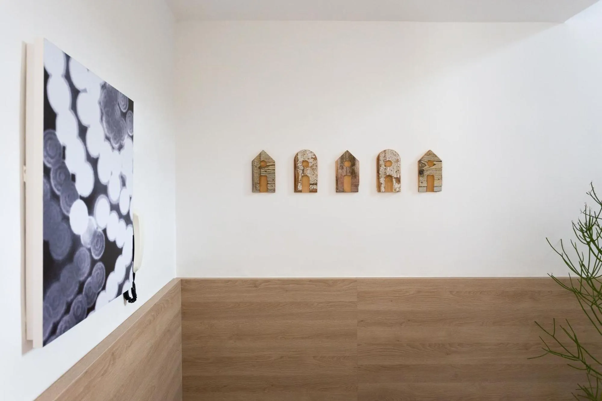 Decorative detail in L'Uomo e il Mare