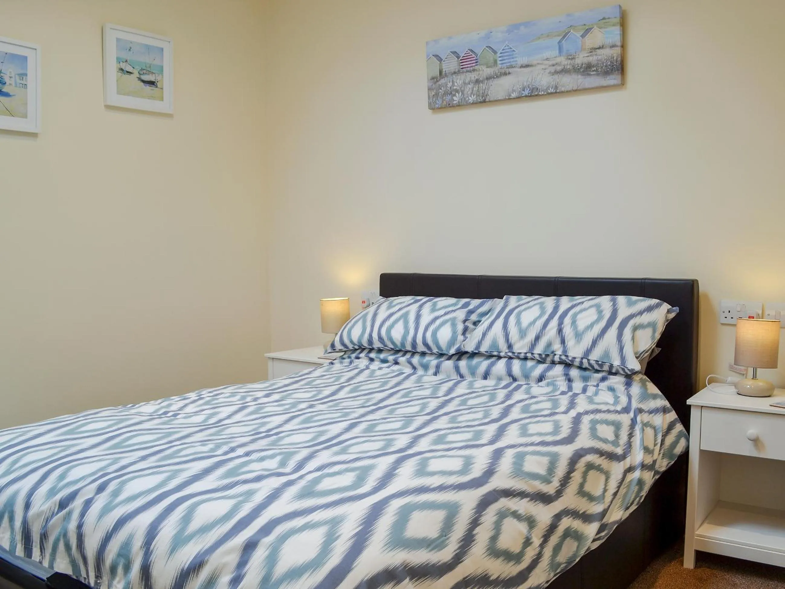 Property building, Bed in The Hideaway