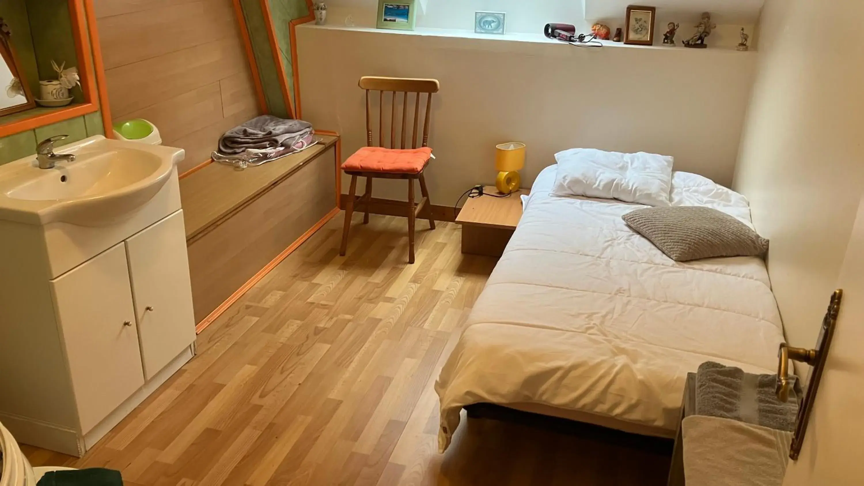 Standard Double Room - single occupancy in Caux-Breizh Standard Double Room - single occupancy in Caux-Breizh