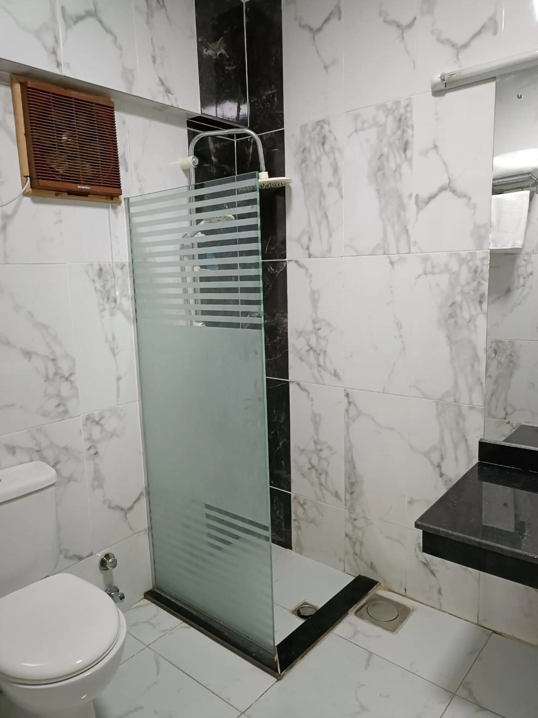 Shower in Indiana Hotel