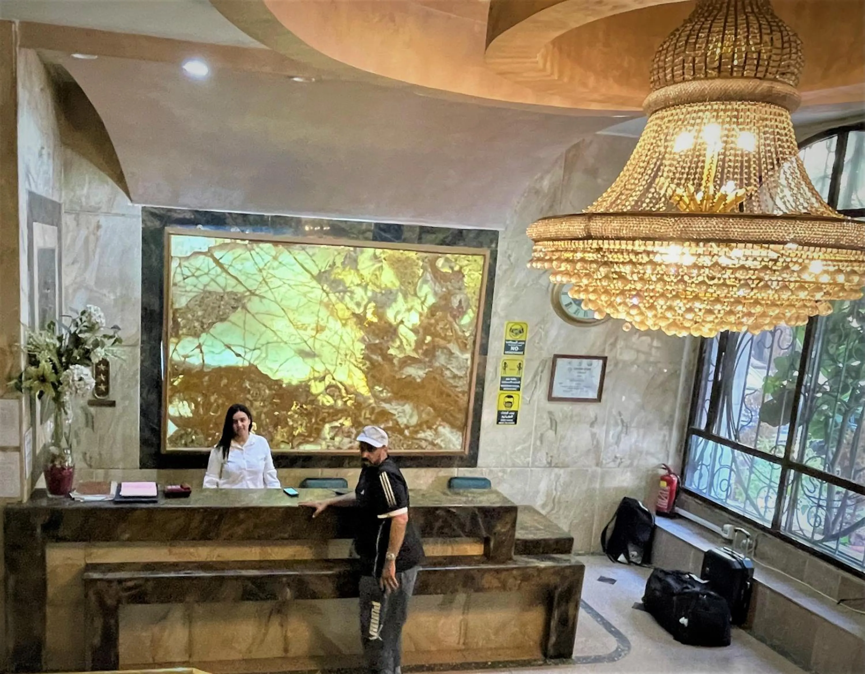 Lobby or reception in Indiana Hotel