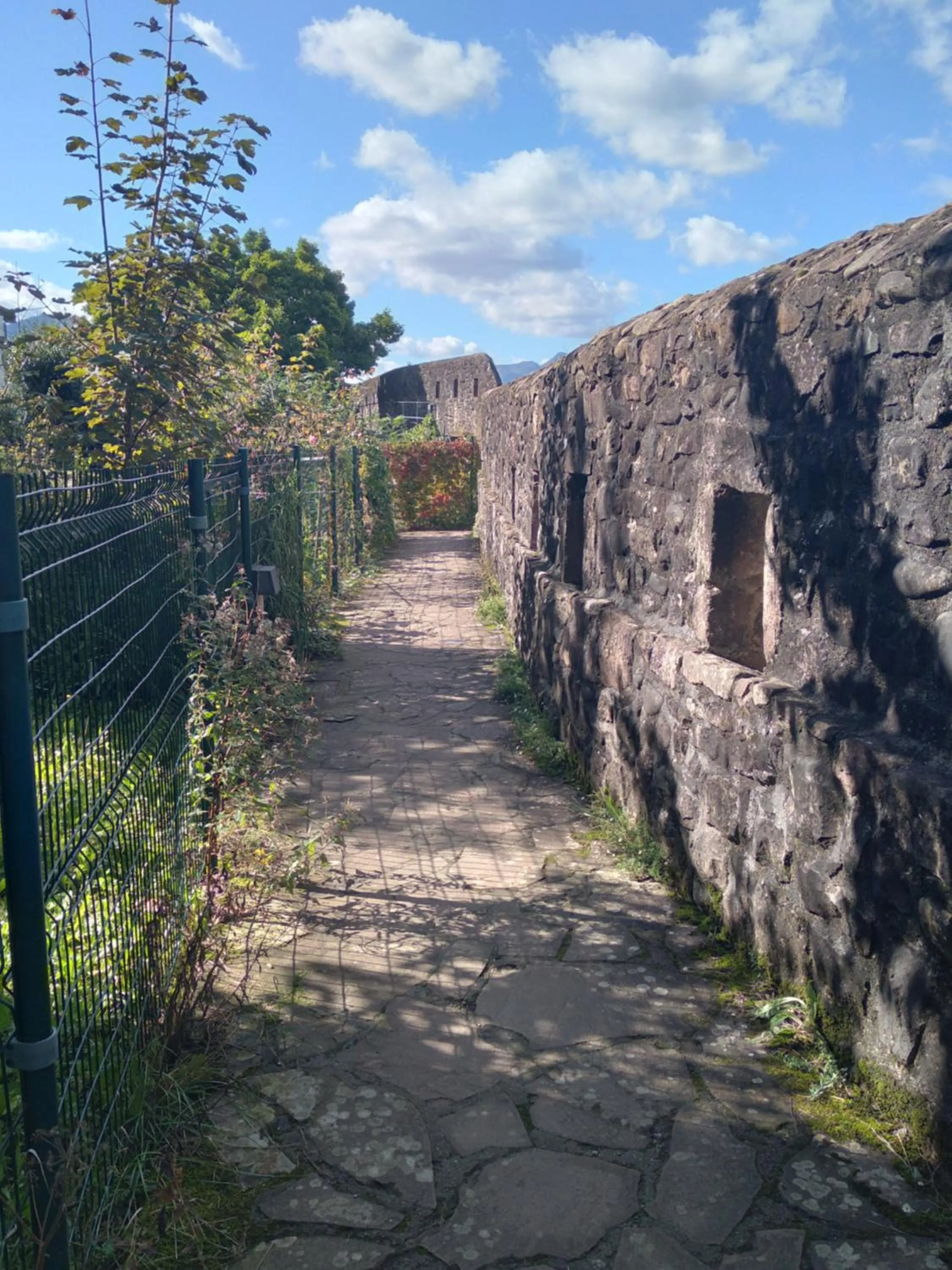 Nearby landmark in Hôtel Camou
