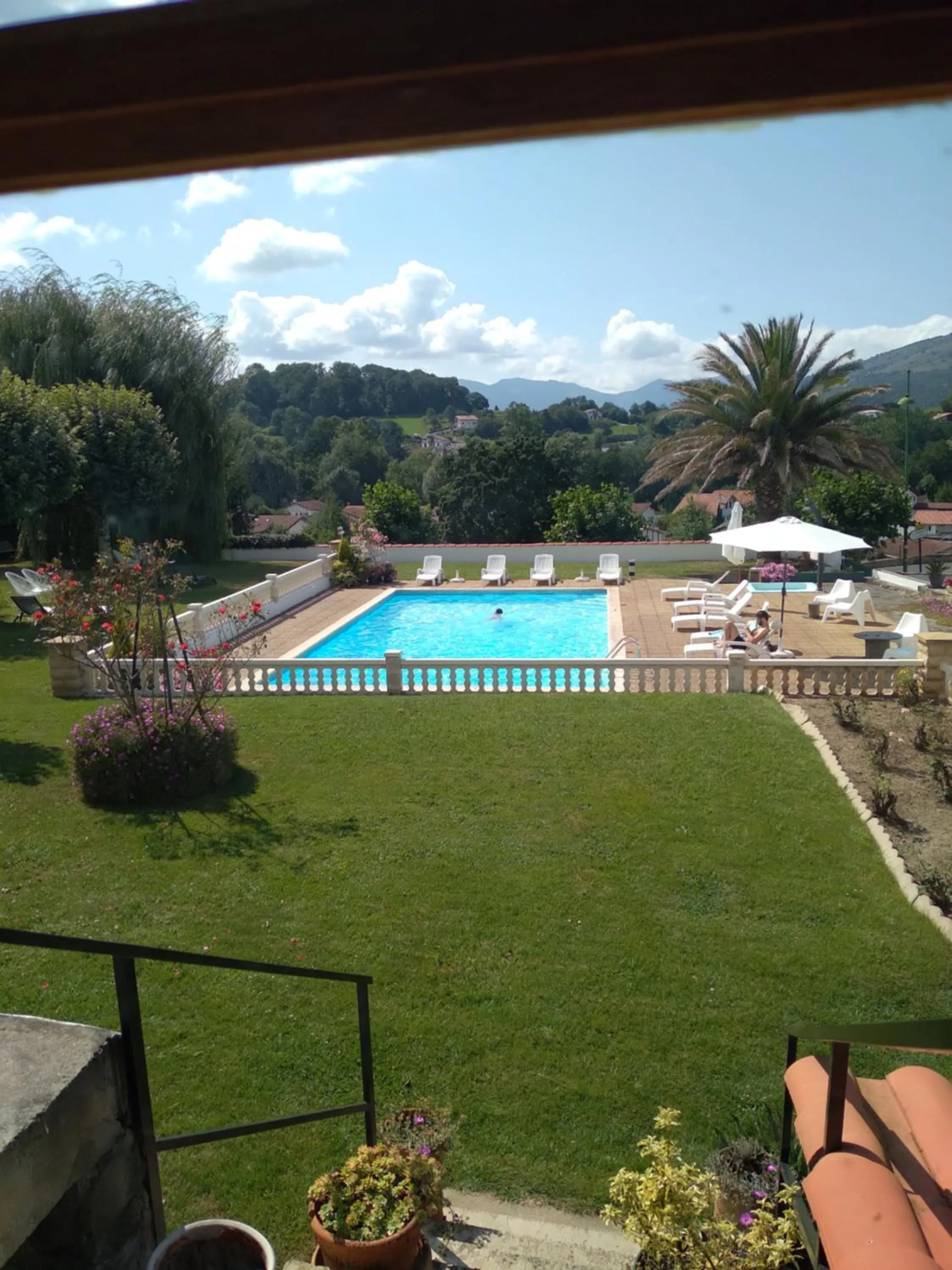 Pool view in Hôtel Camou