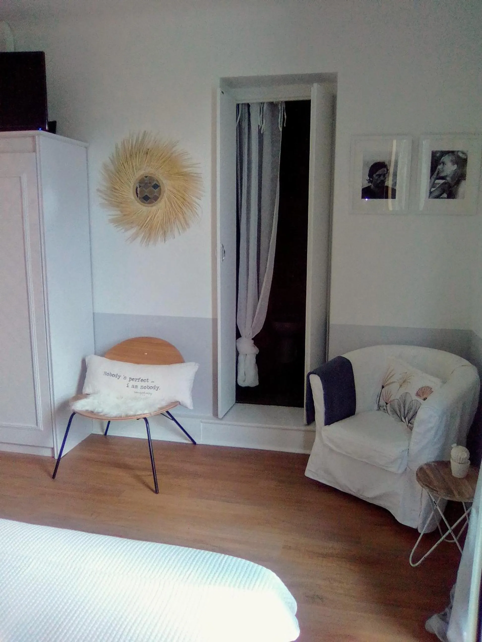 Bedroom in Hôtel Camou