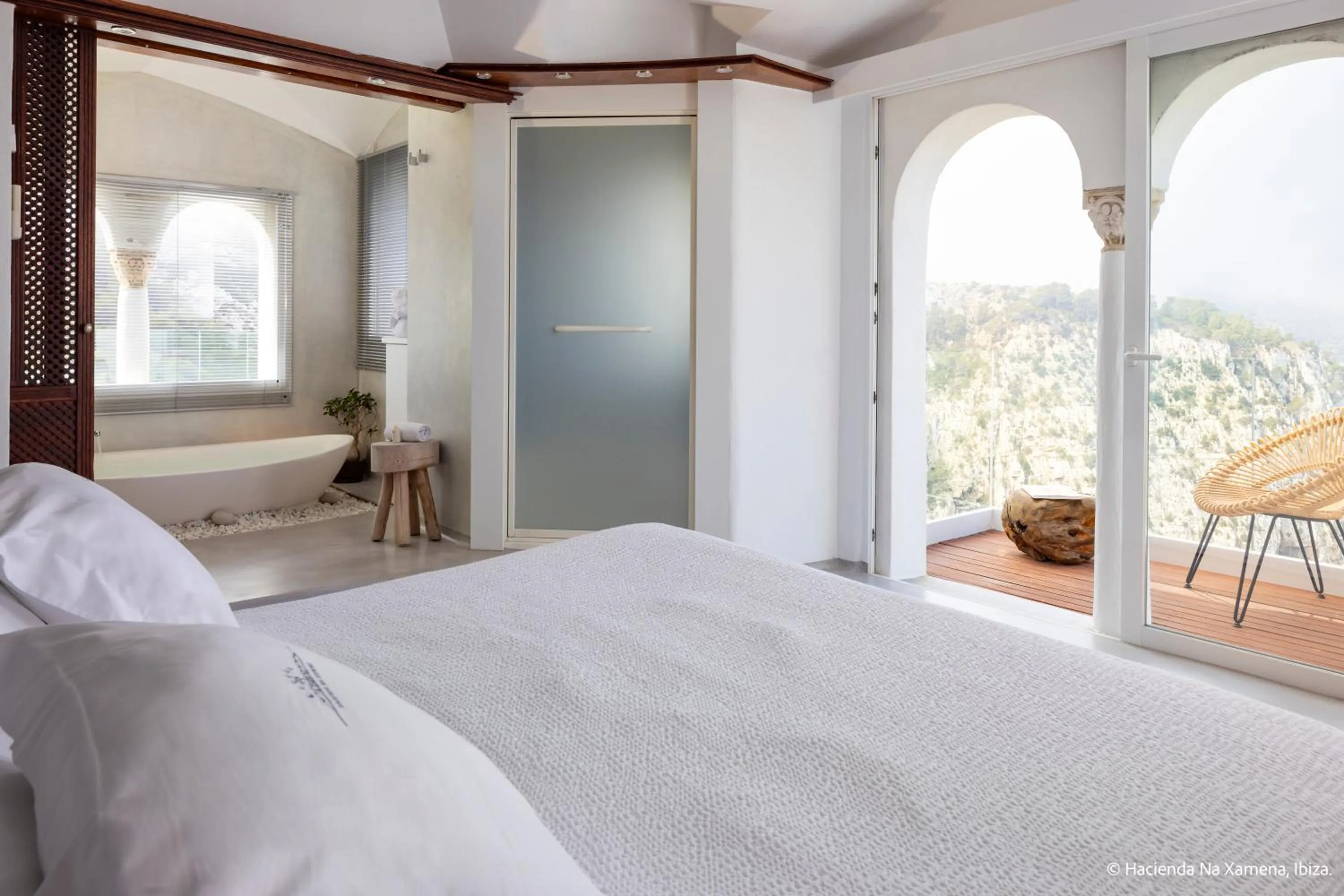 Photo of the whole room, Bed in Hacienda Na Xamena, Ibiza