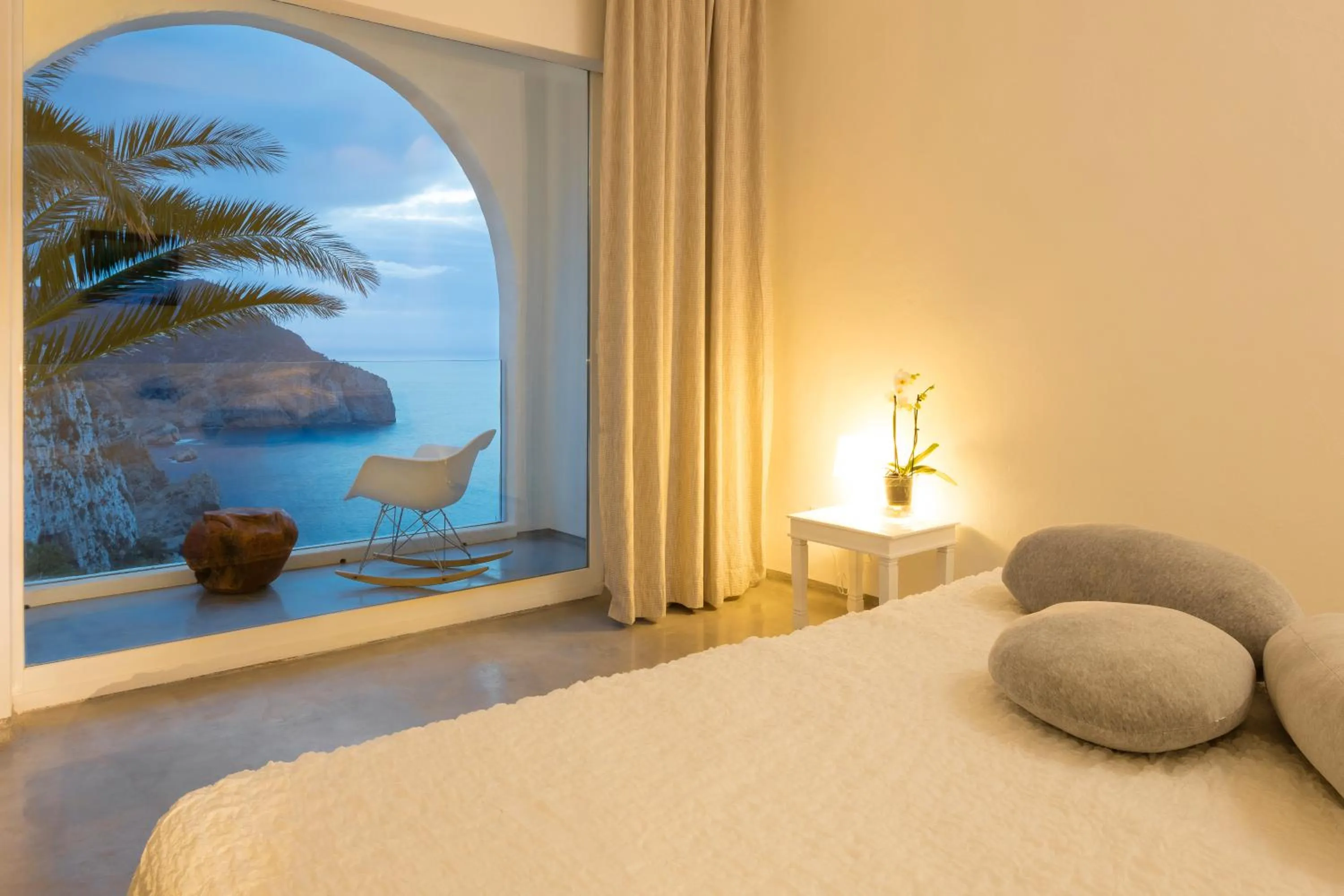 On site, Bed in Hacienda Na Xamena, Ibiza