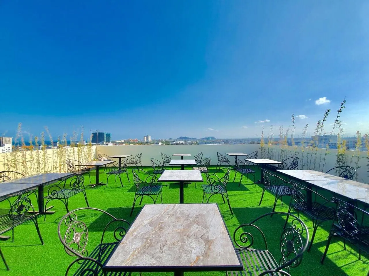 Restaurant/places to eat in Nostalgia Boutique Hotel