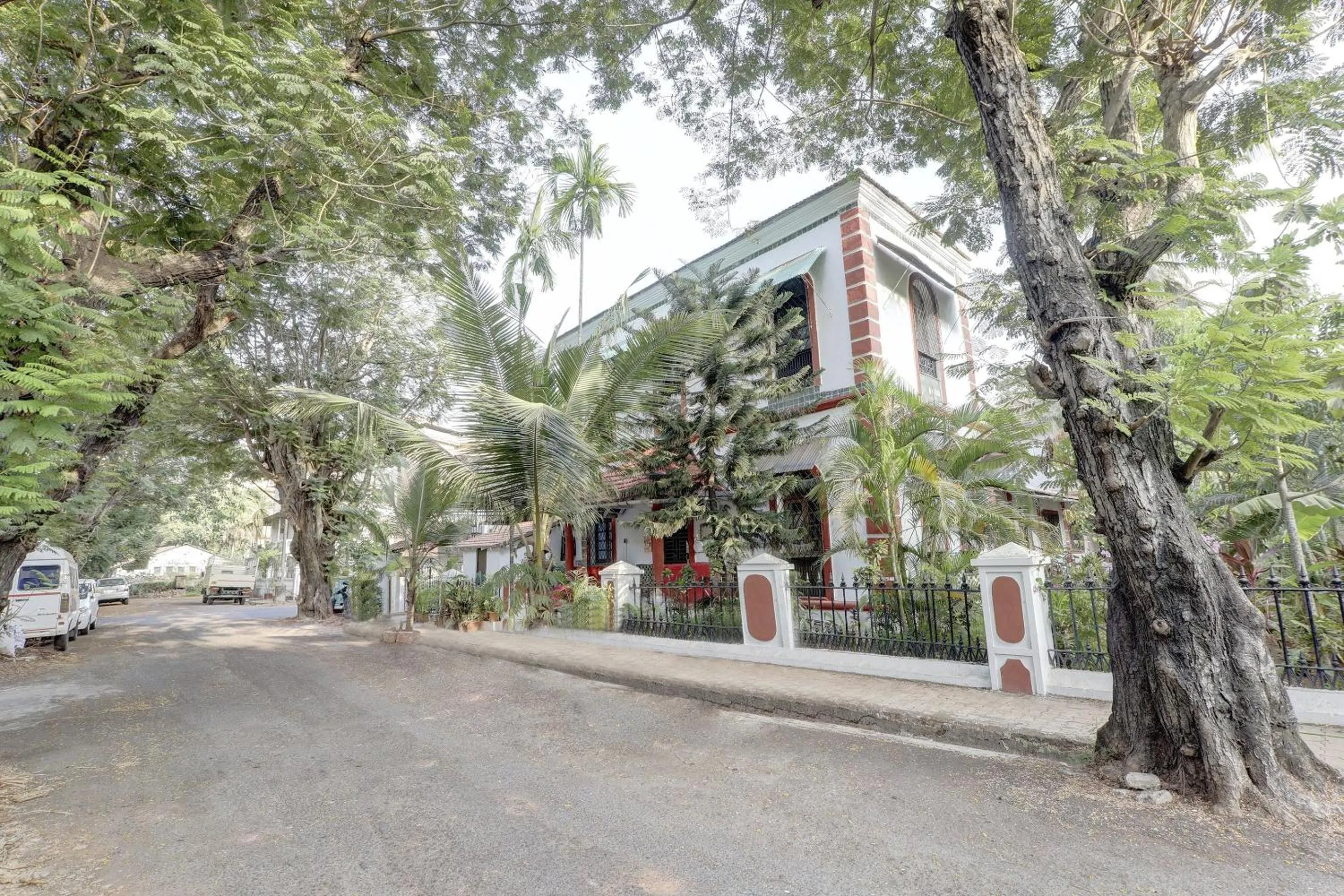 Facade/entrance in Vivenda Rebelo