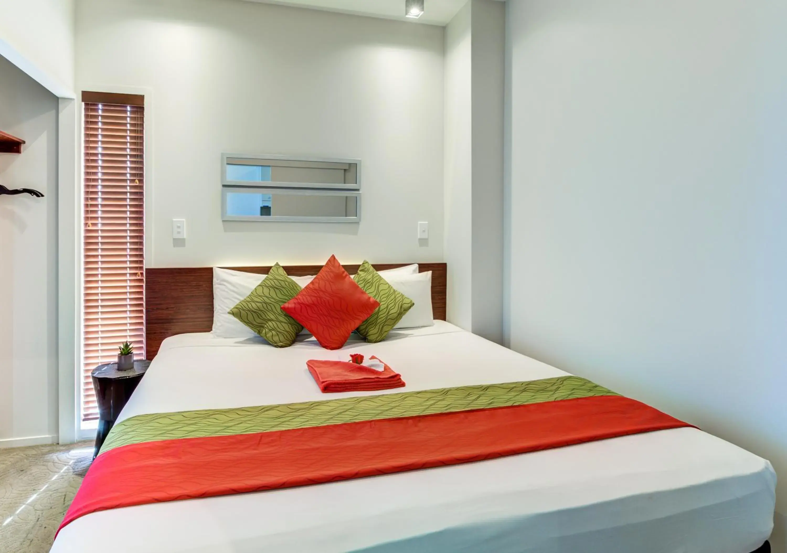 Bed in VR Auckland City Bed in VR Auckland City