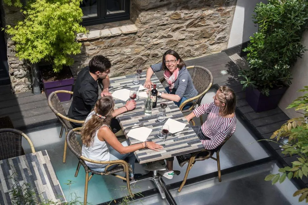 Hôtel Restaurant Corto Maltese