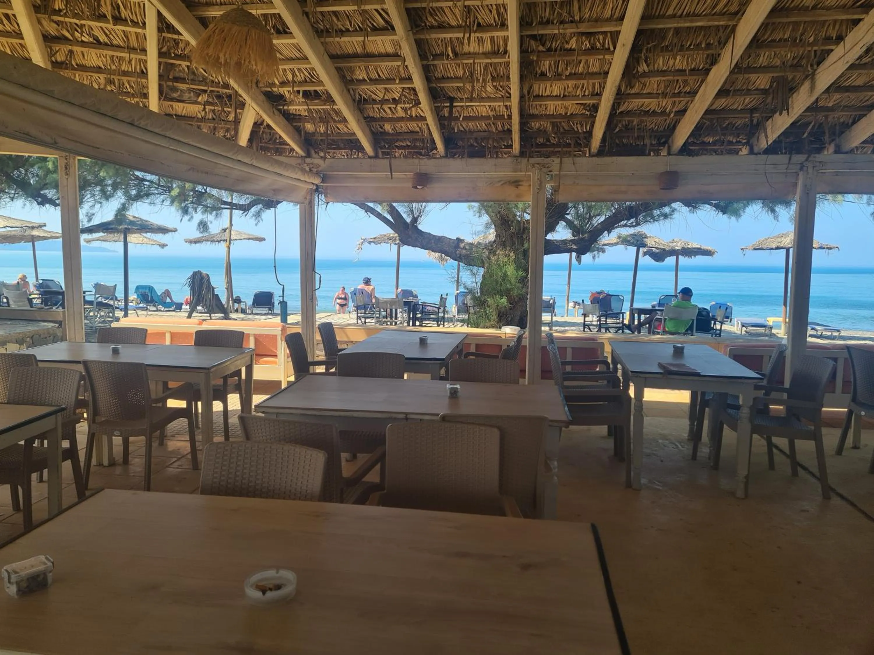 Hippokratis Apartments