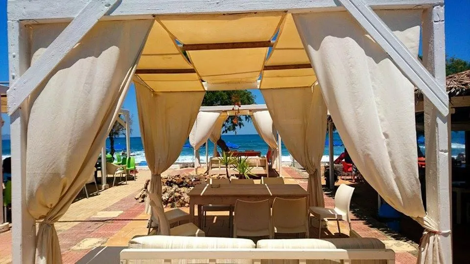 Hippokratis Apartments