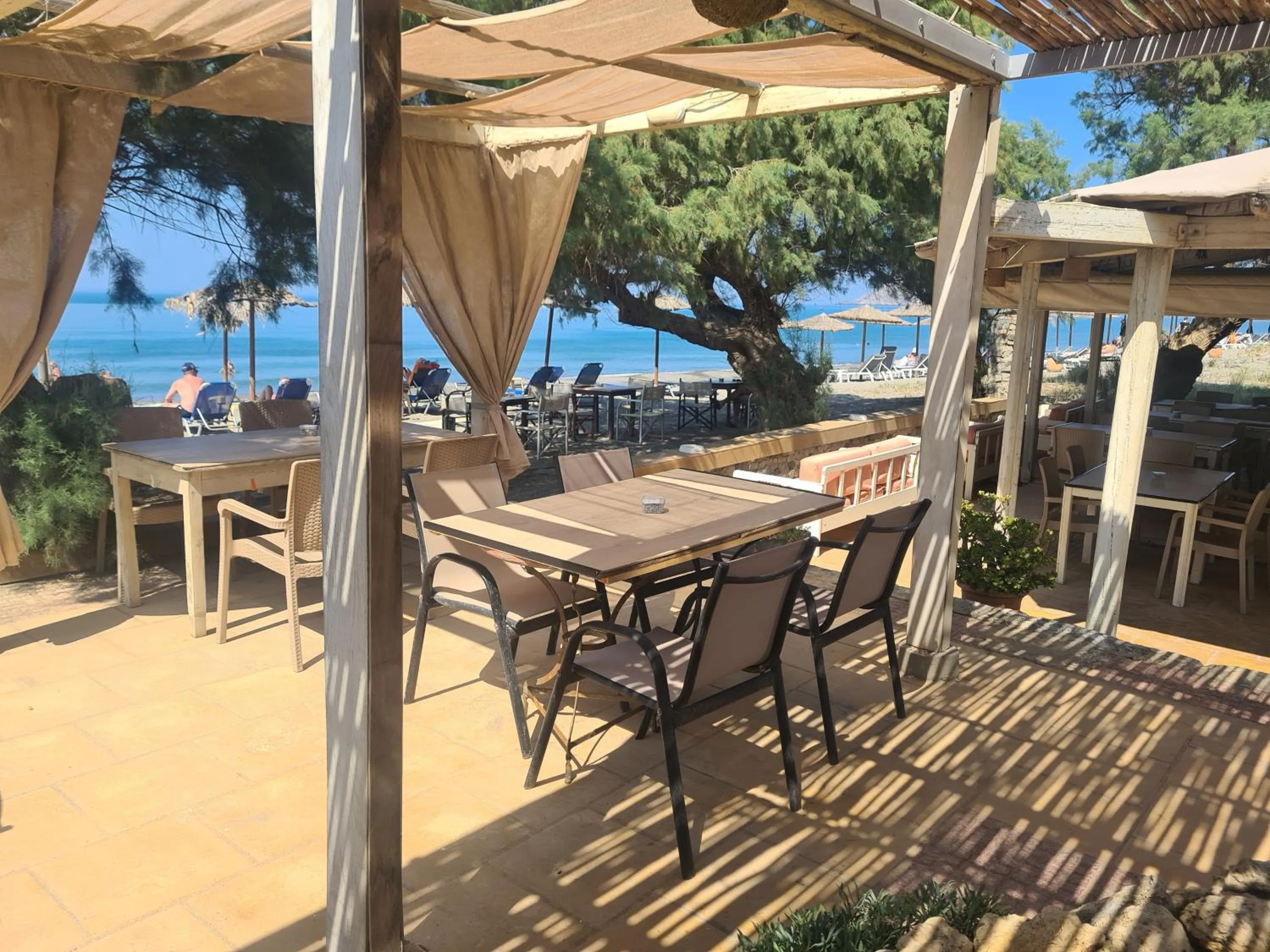 Hippokratis Apartments