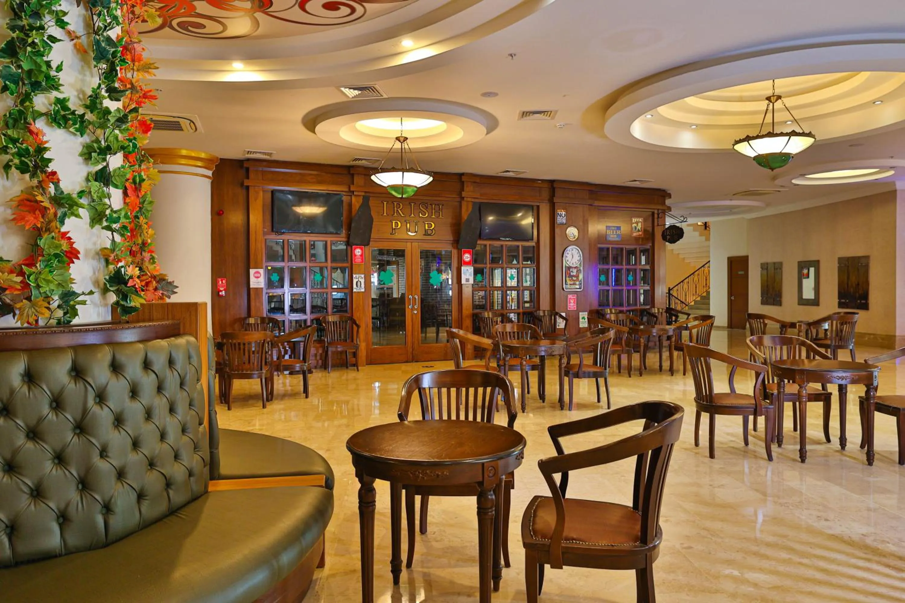 Seating area in Crystal Sunset Pearl Collection - Ultimate All Inclusive