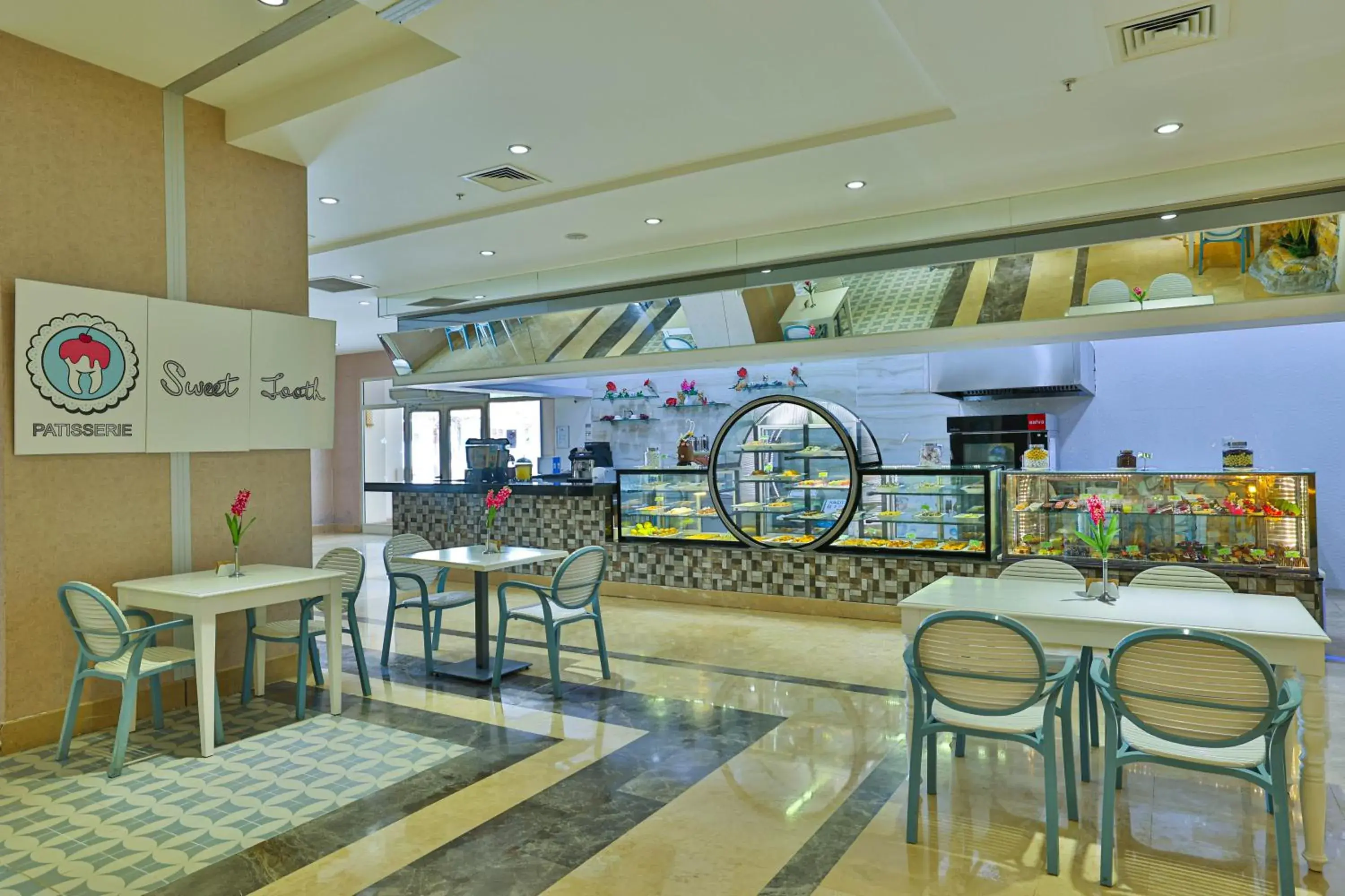 Food and drinks in Crystal Sunset Luxury Resort & Spa - Ultimate All Inclusive Food and drinks in Crystal Sunset Luxury Resort & Spa - Ultimate All Inclusive